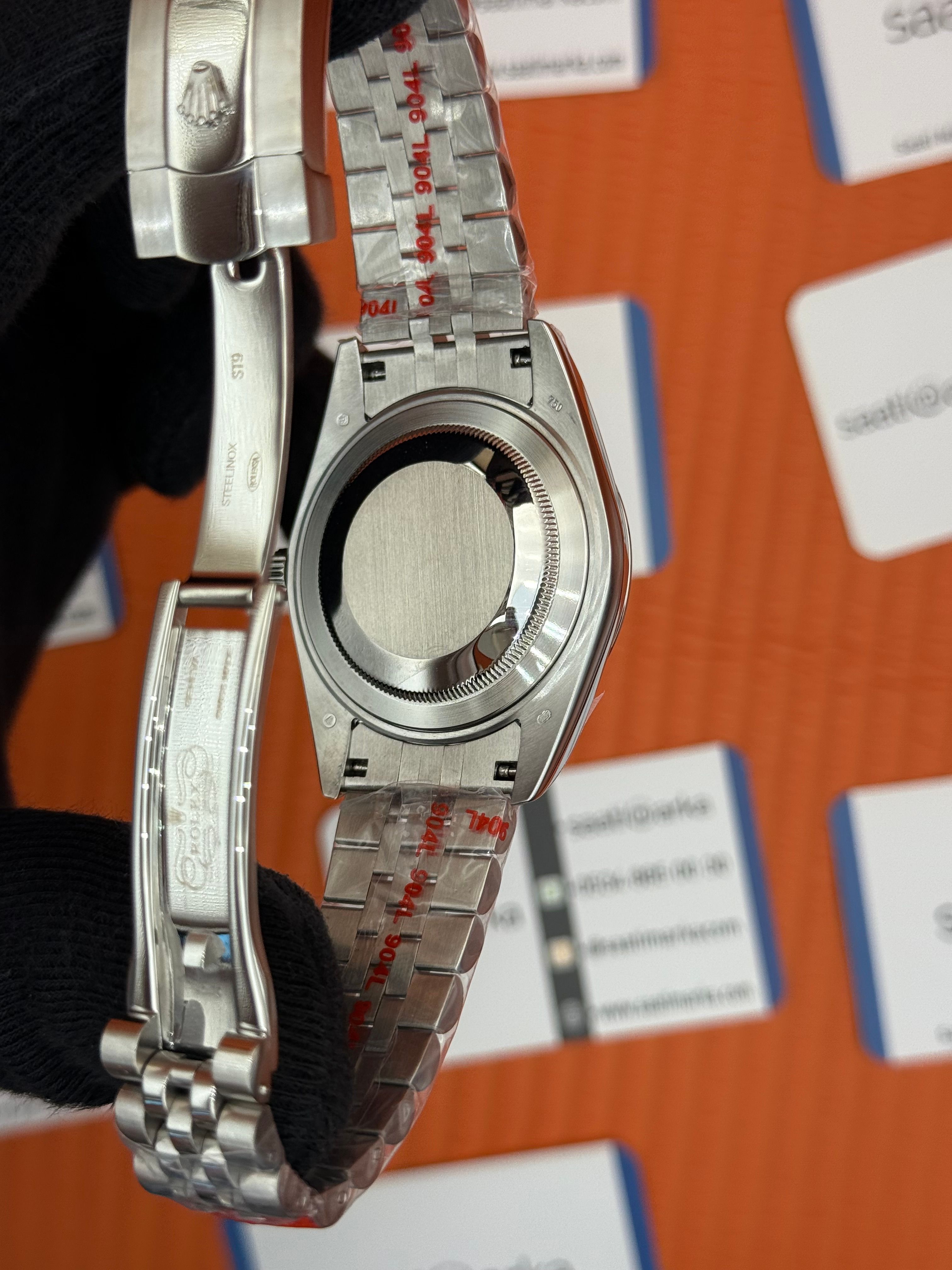 ROLEX Datejust baget taşlı green dial silver jubilee kordon