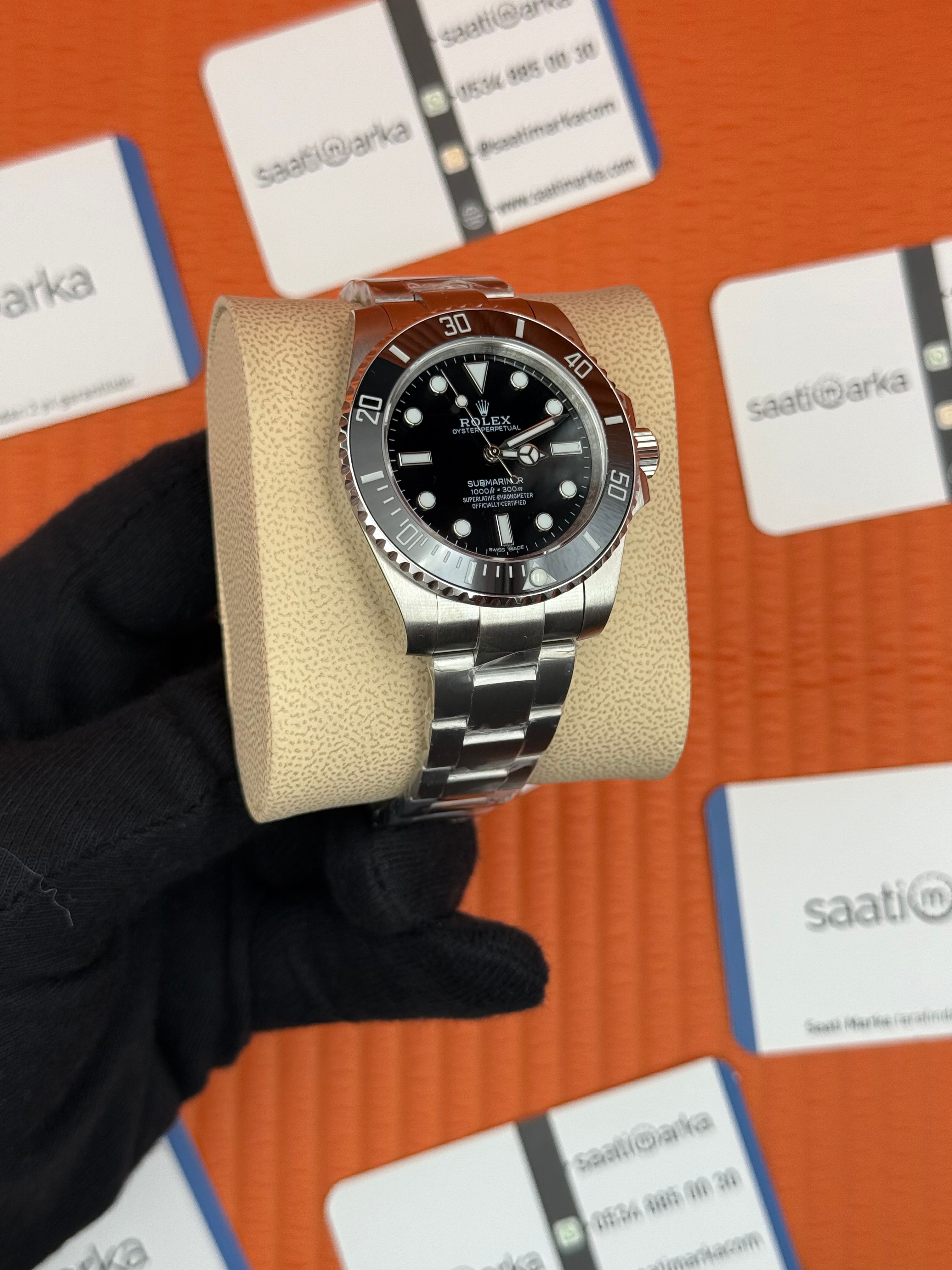 ROLEX Submariner no date black dial- bezel silver kasa-kordon