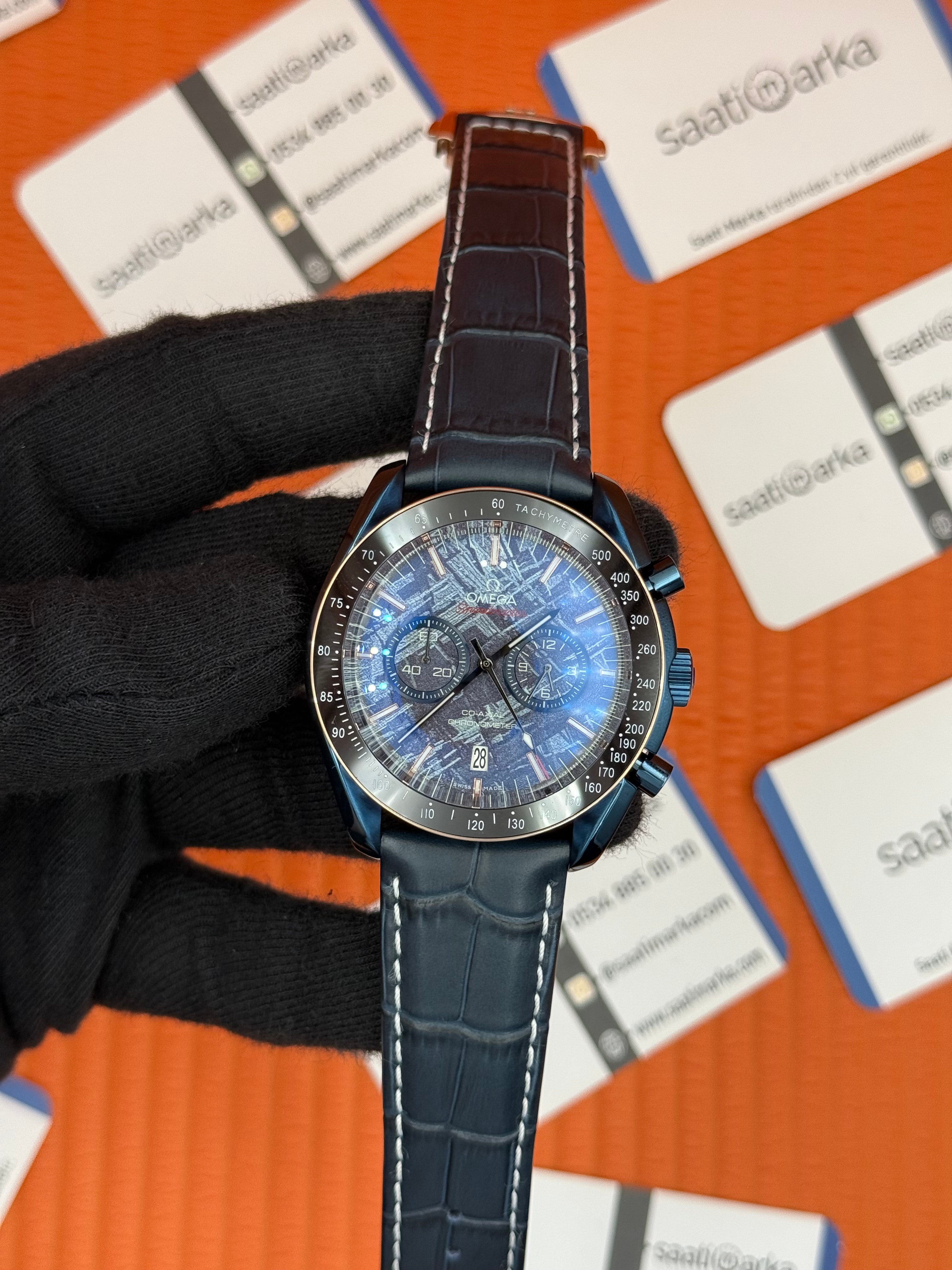 OMEGA SPEEDMASTER LACİVERT KORDON LACİVERT KASA SİYAH BEZEL