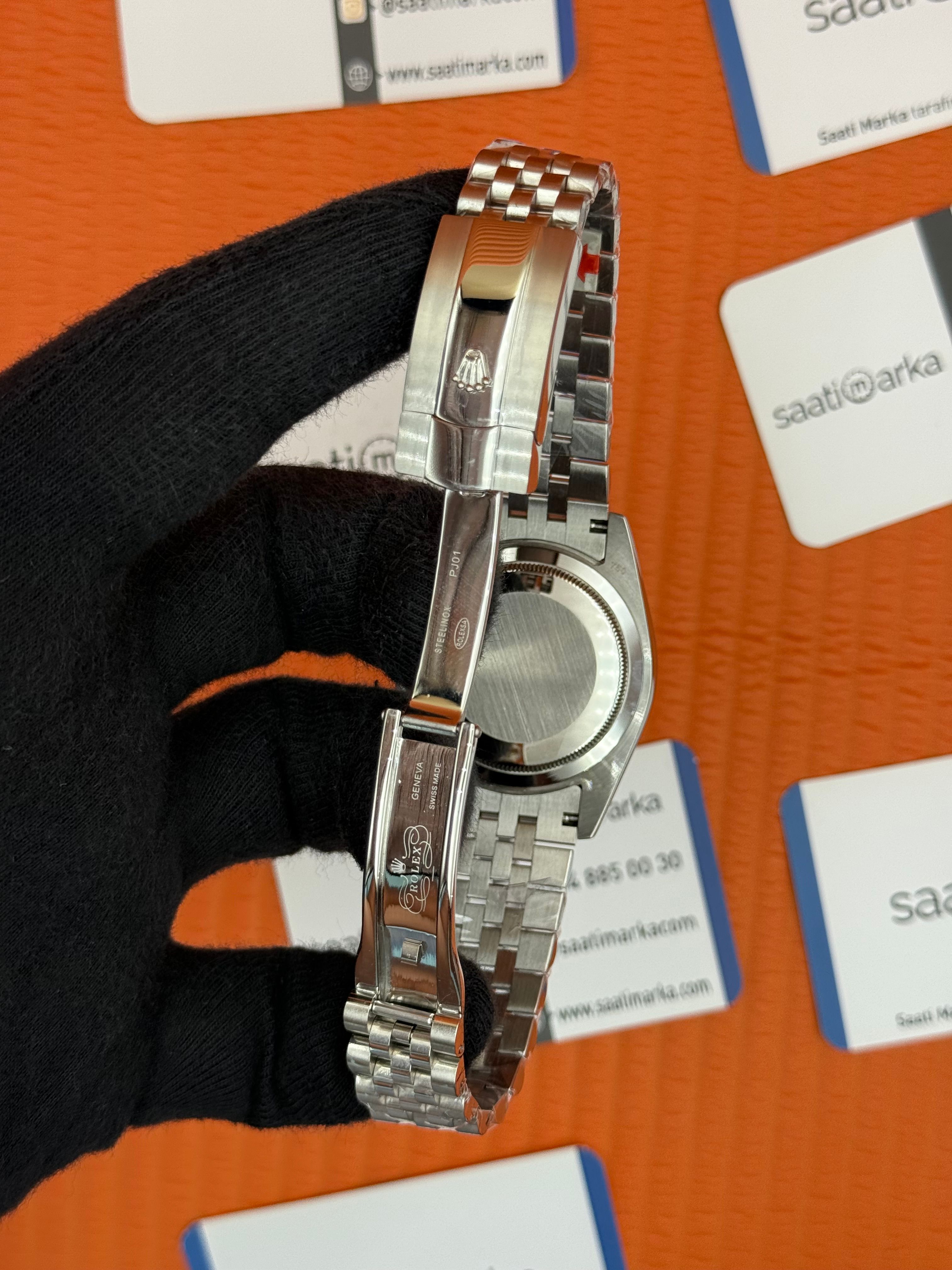 ROLEX Datejust baget taşlı white dial silver jubilee kordon