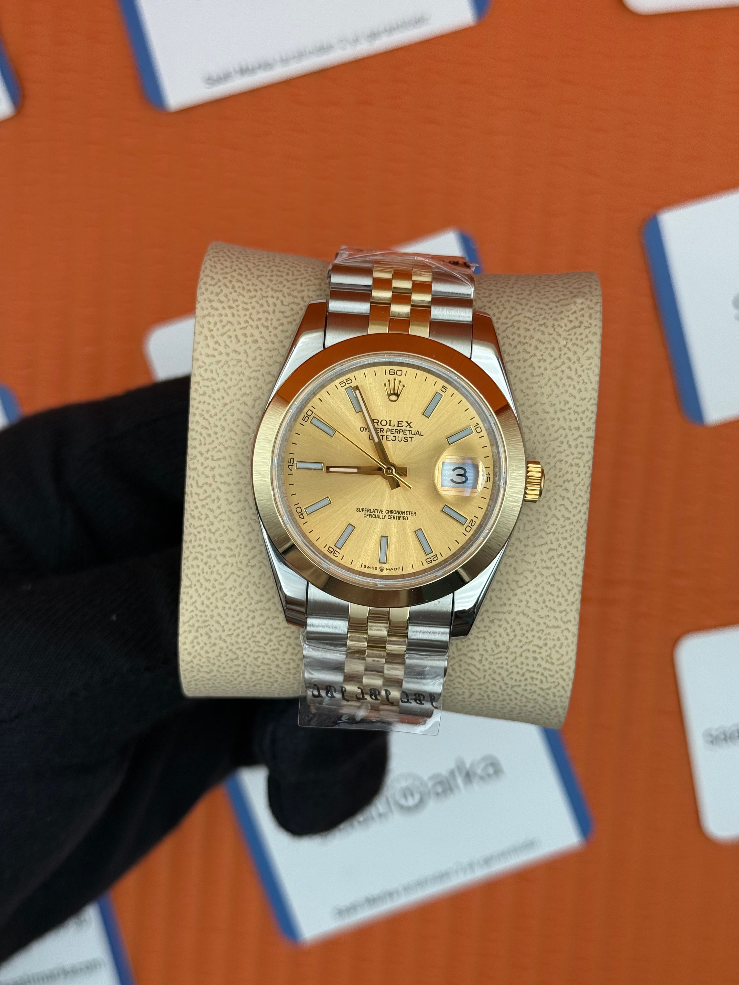 ROLEX Datejust champagne dial gold-silver jubilee kordon