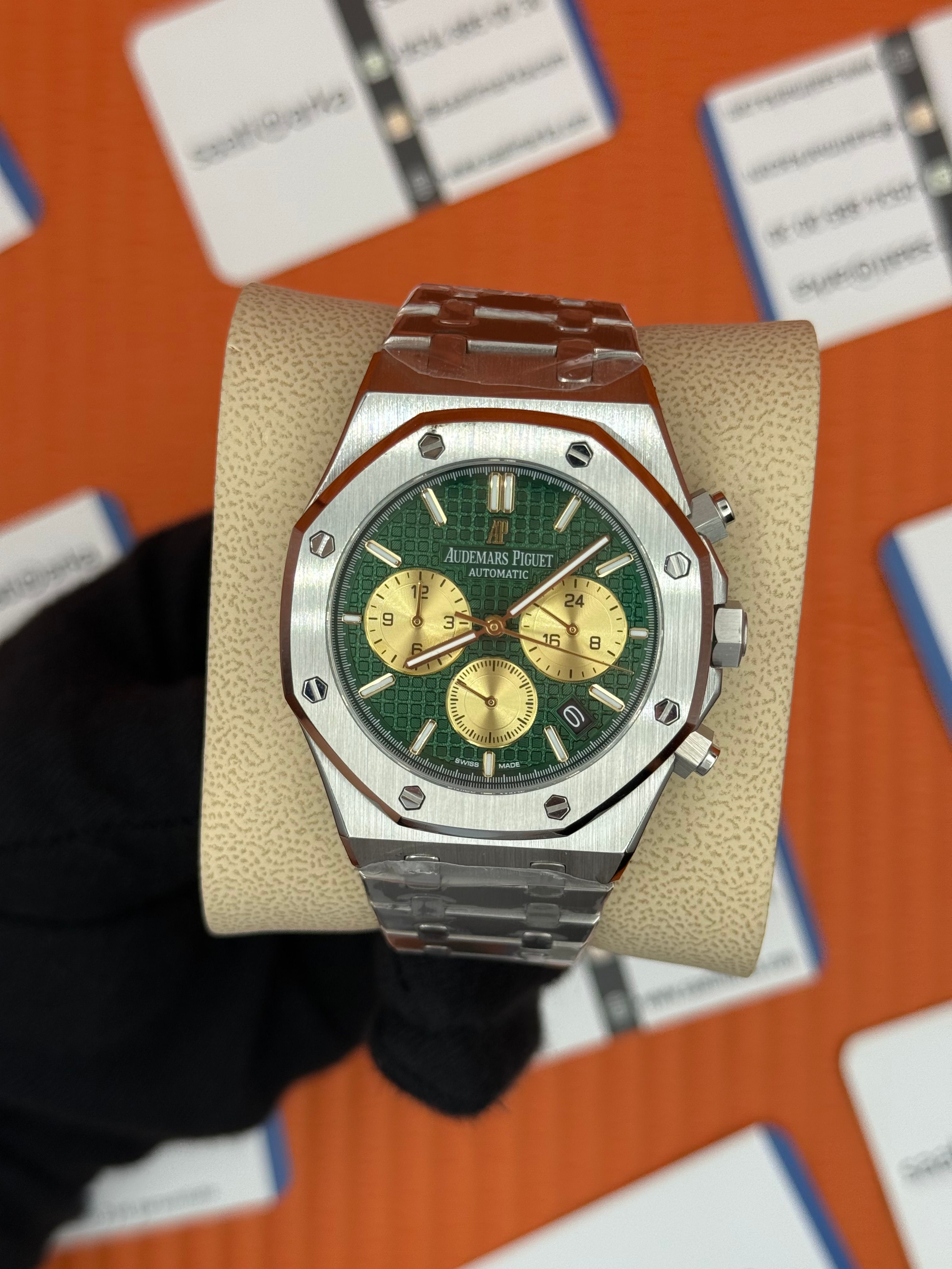 AUDEMARS PİGUET ROYAL OAK CHRONOGRAPH YEŞİL SARI KADRAN SİLVER KASA-KORDON