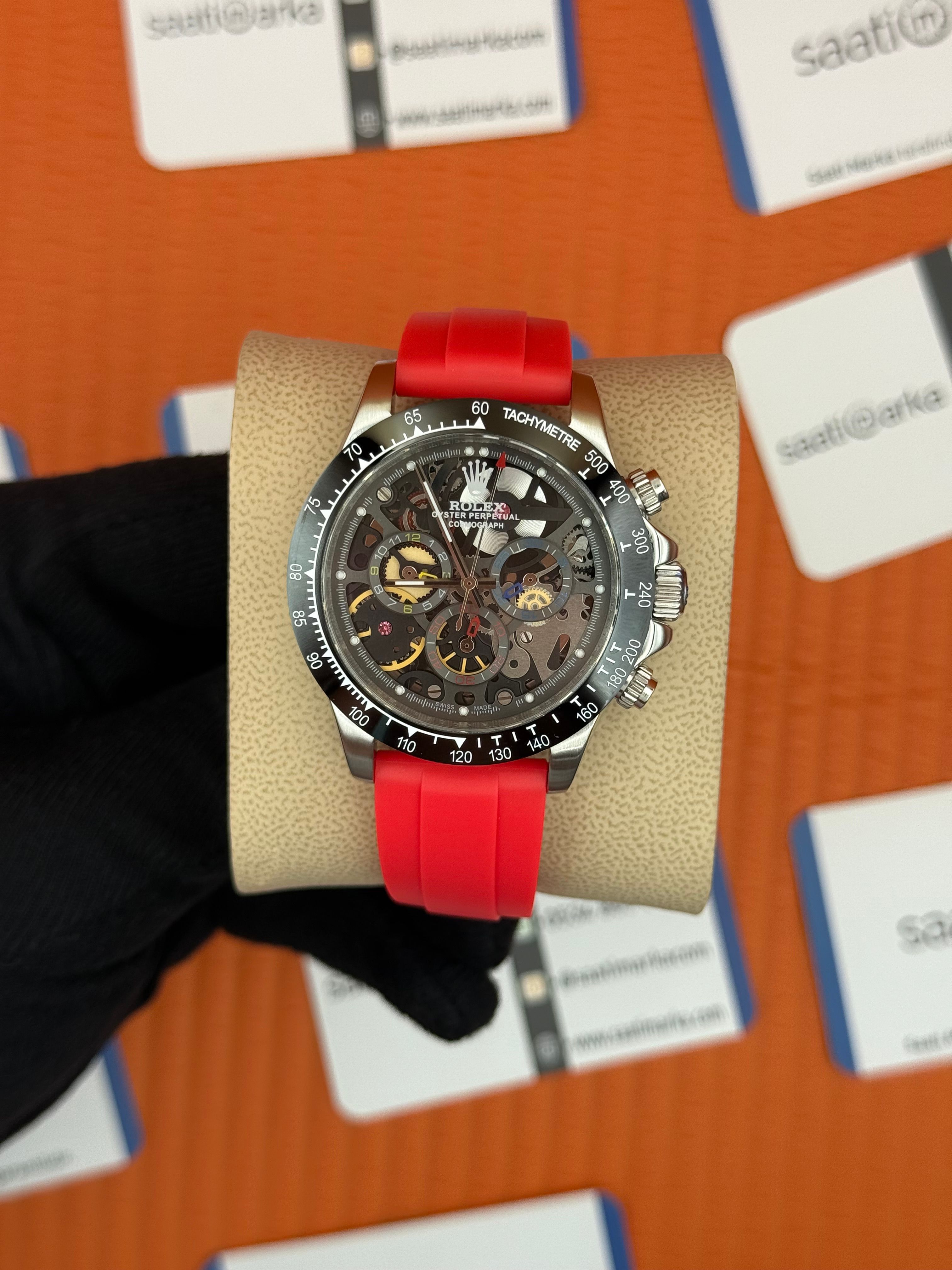 ROLEX Daytona juan pablo montoya kauçuk kırmızı kordon silver kasa