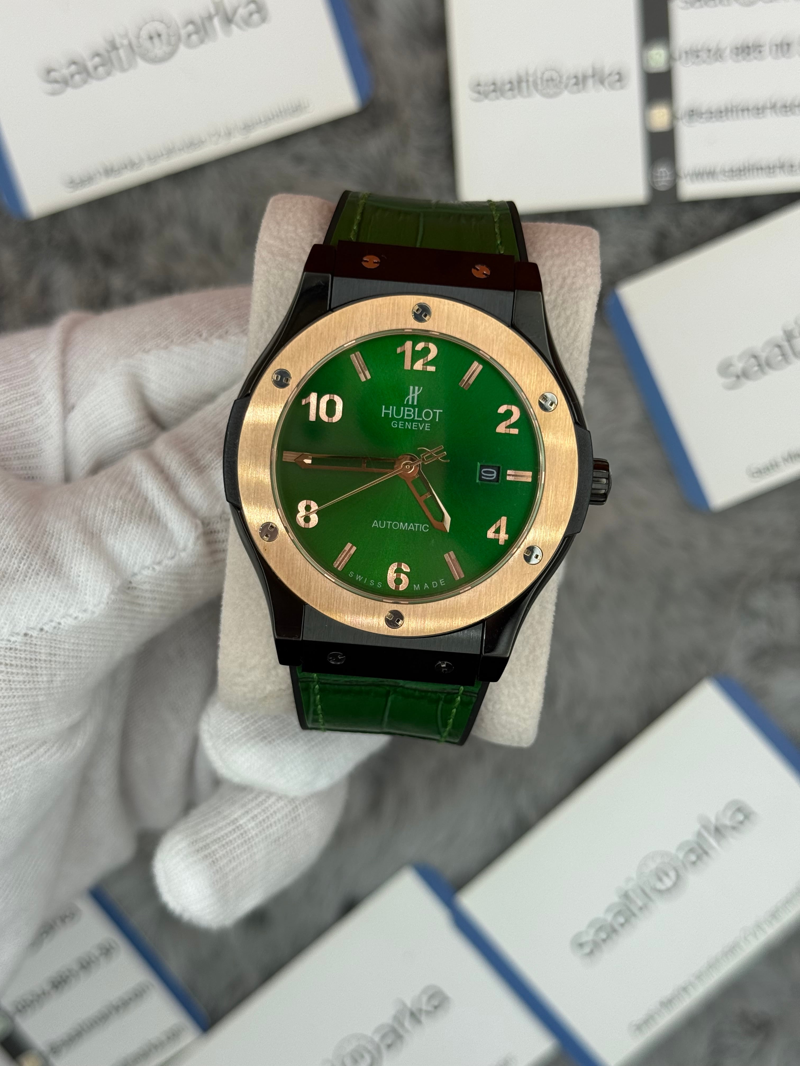 HUBLOT vendome 41mm siyah kasa yeşil kadran yeşil deri kordon erkek kol saati