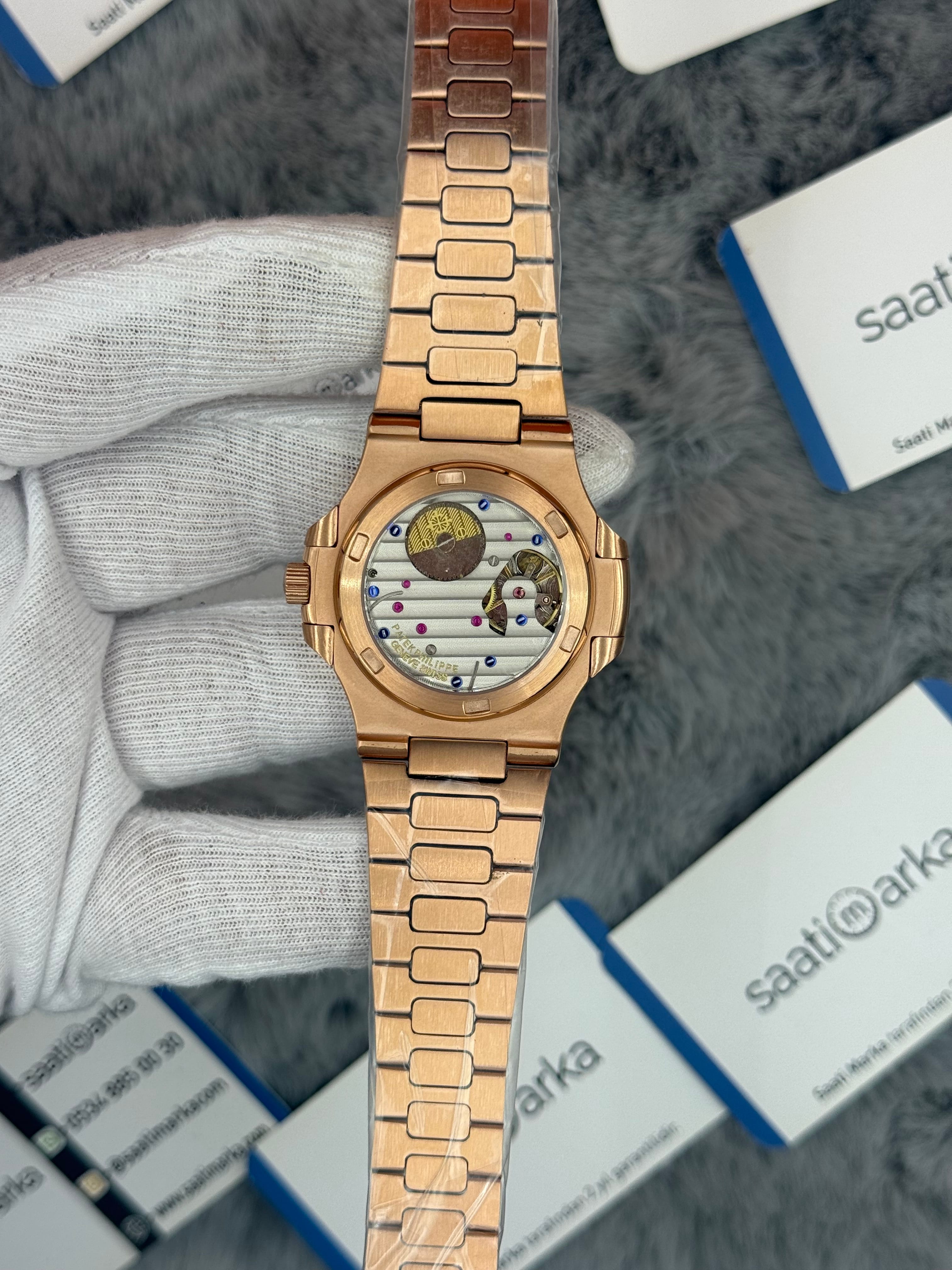 PATEK PHİLİPPE nautilus moontphase 5712 okyanus mavisi kadran rose kasa kordon 40mm erkek kol saati