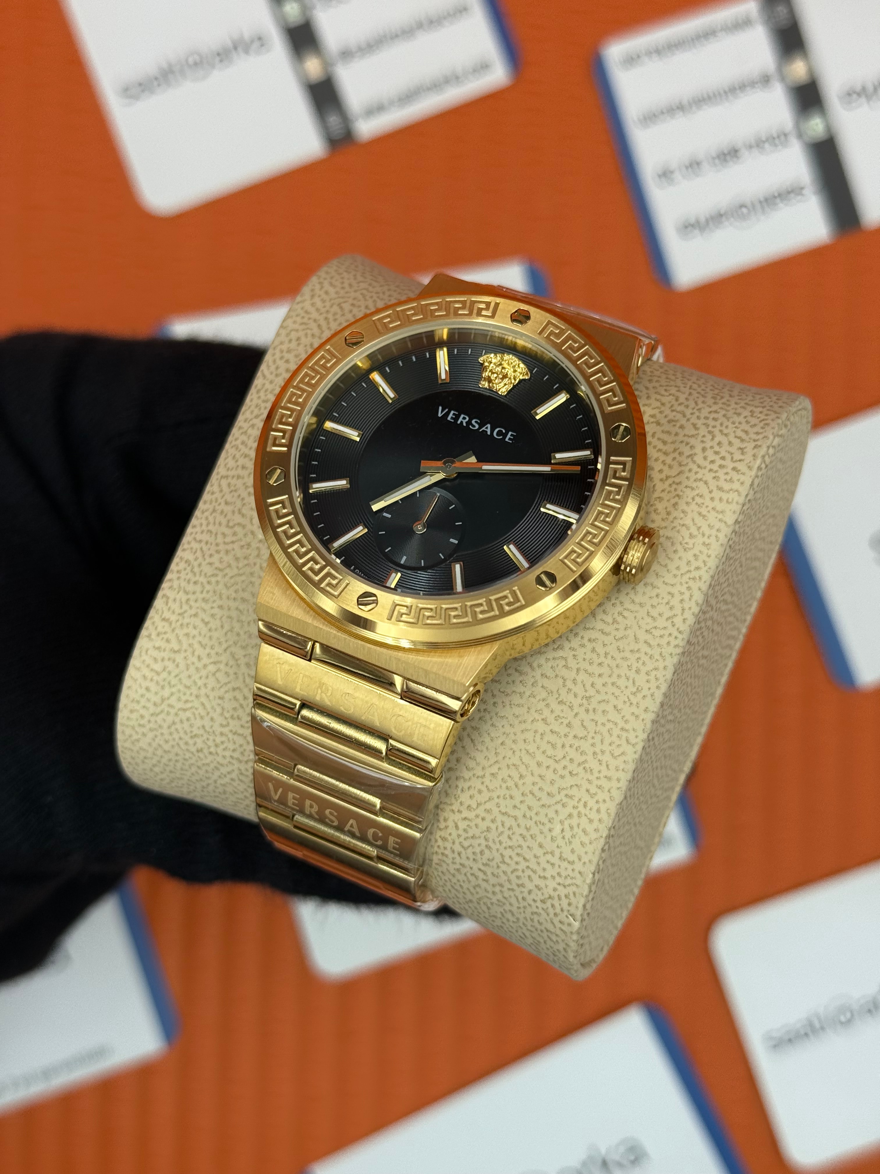 VERSACE ERKEK KOL SAARİ SİYAH KADRAN FULL GOLD