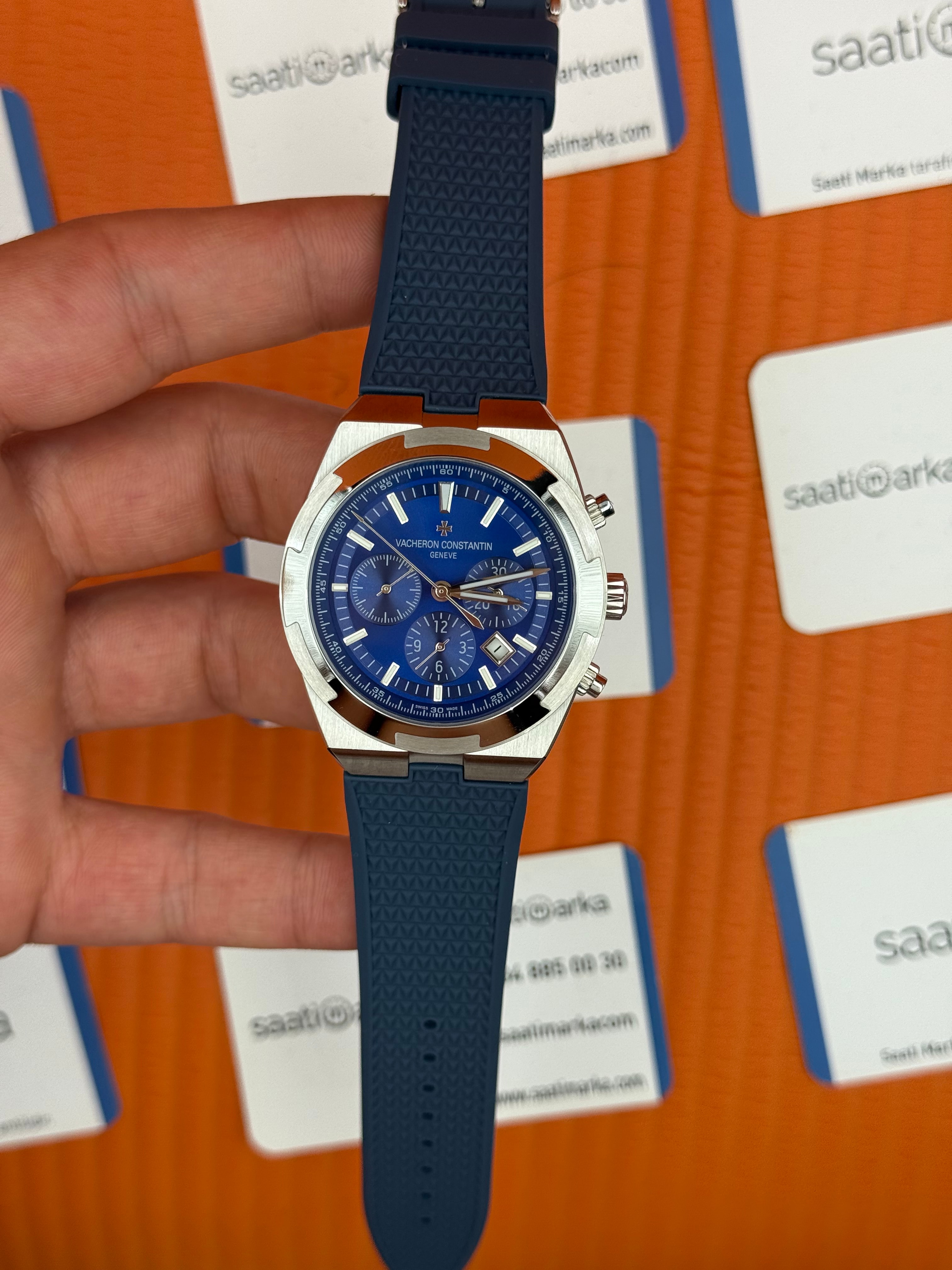 VACHERON CONSTANTIN overseas chronograph mavi kadran silver kasa mavi kauçuk kordon erkek kol saati