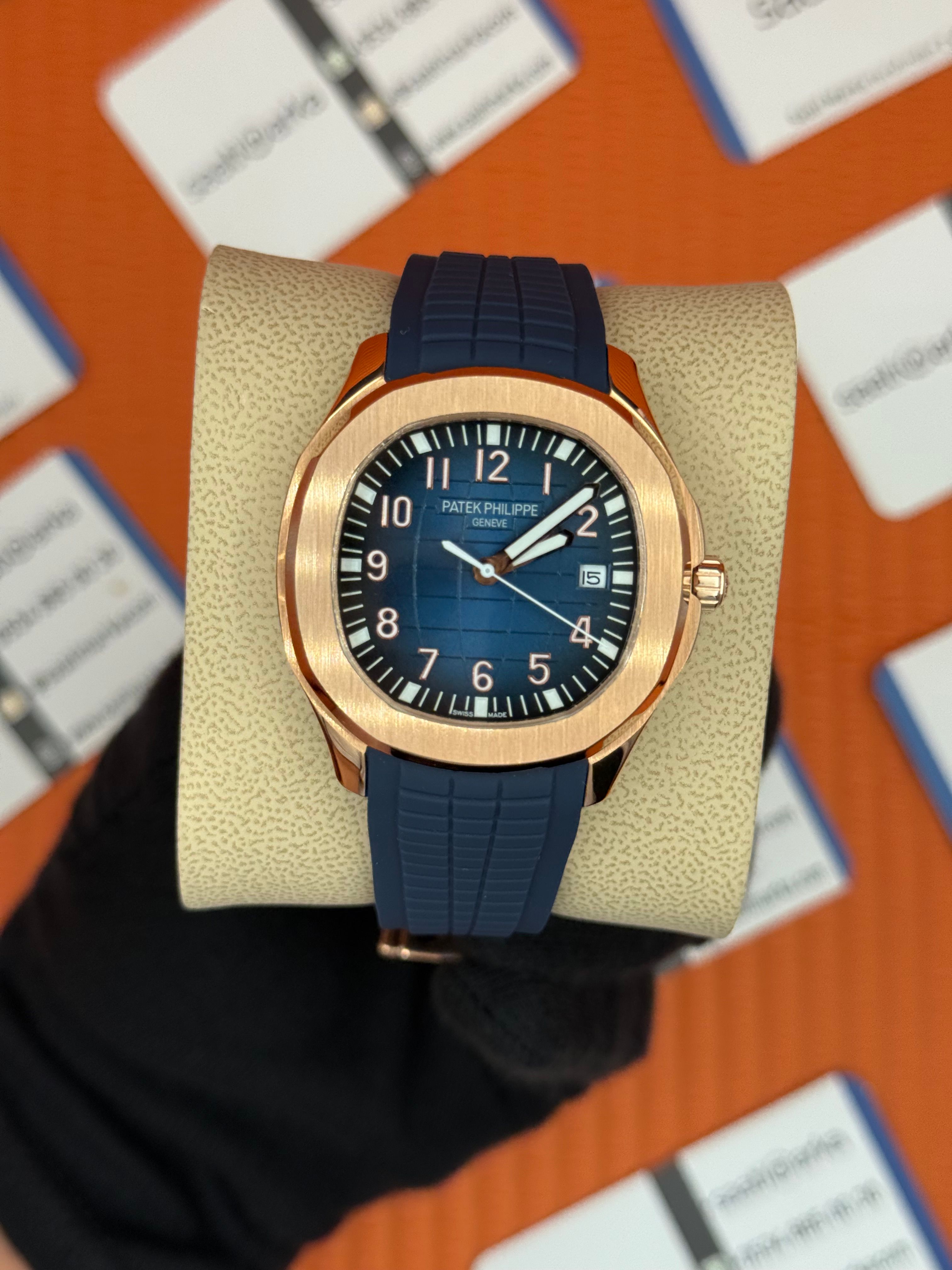 PATEK PHILIPPE AQUANAUT MAVİ KAUÇUK KORDON ROSE KASA MAVİ KADRAN 