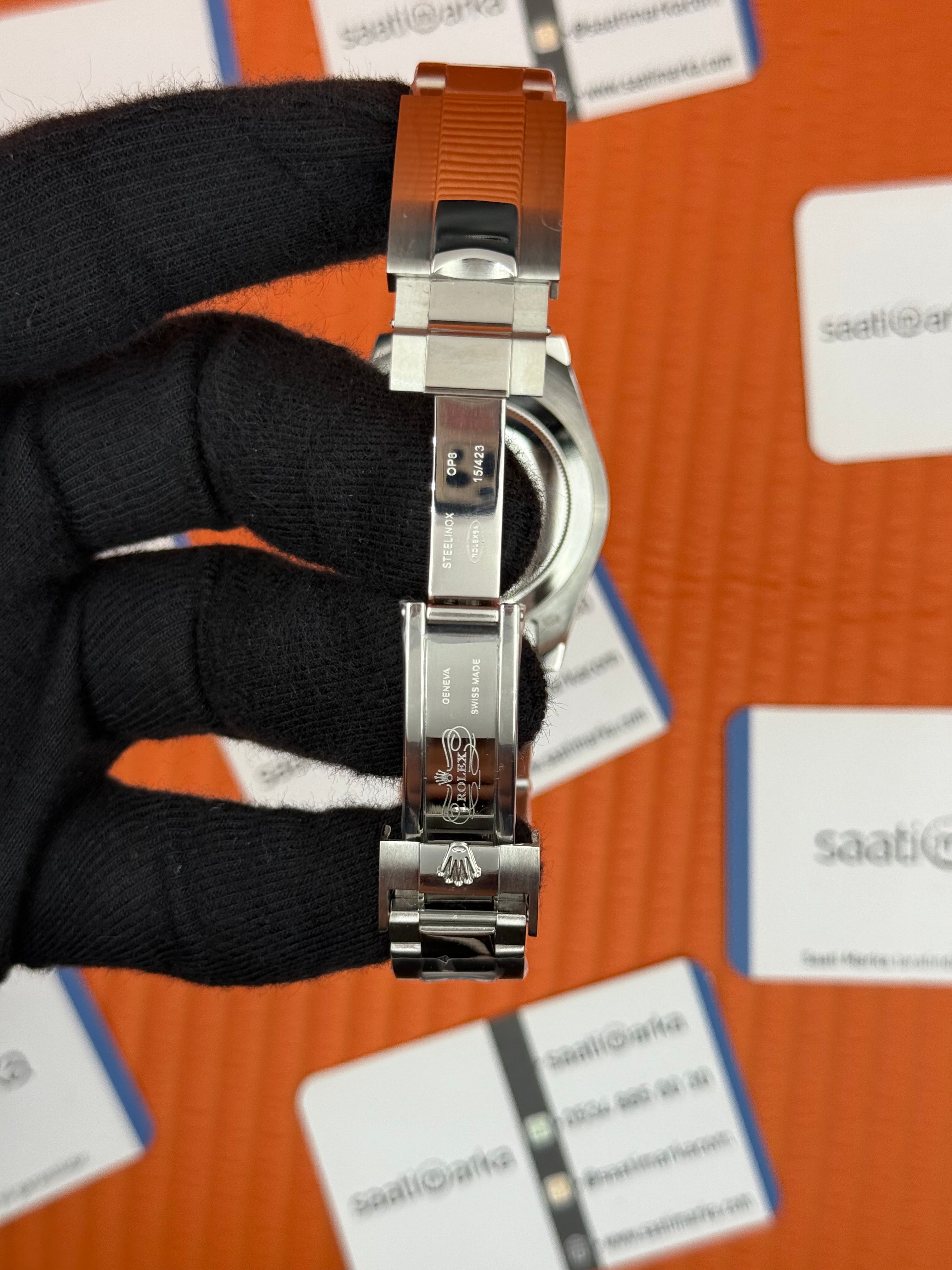 ROLEX Yacht Master oyster blue dial silver kasa-kordon
