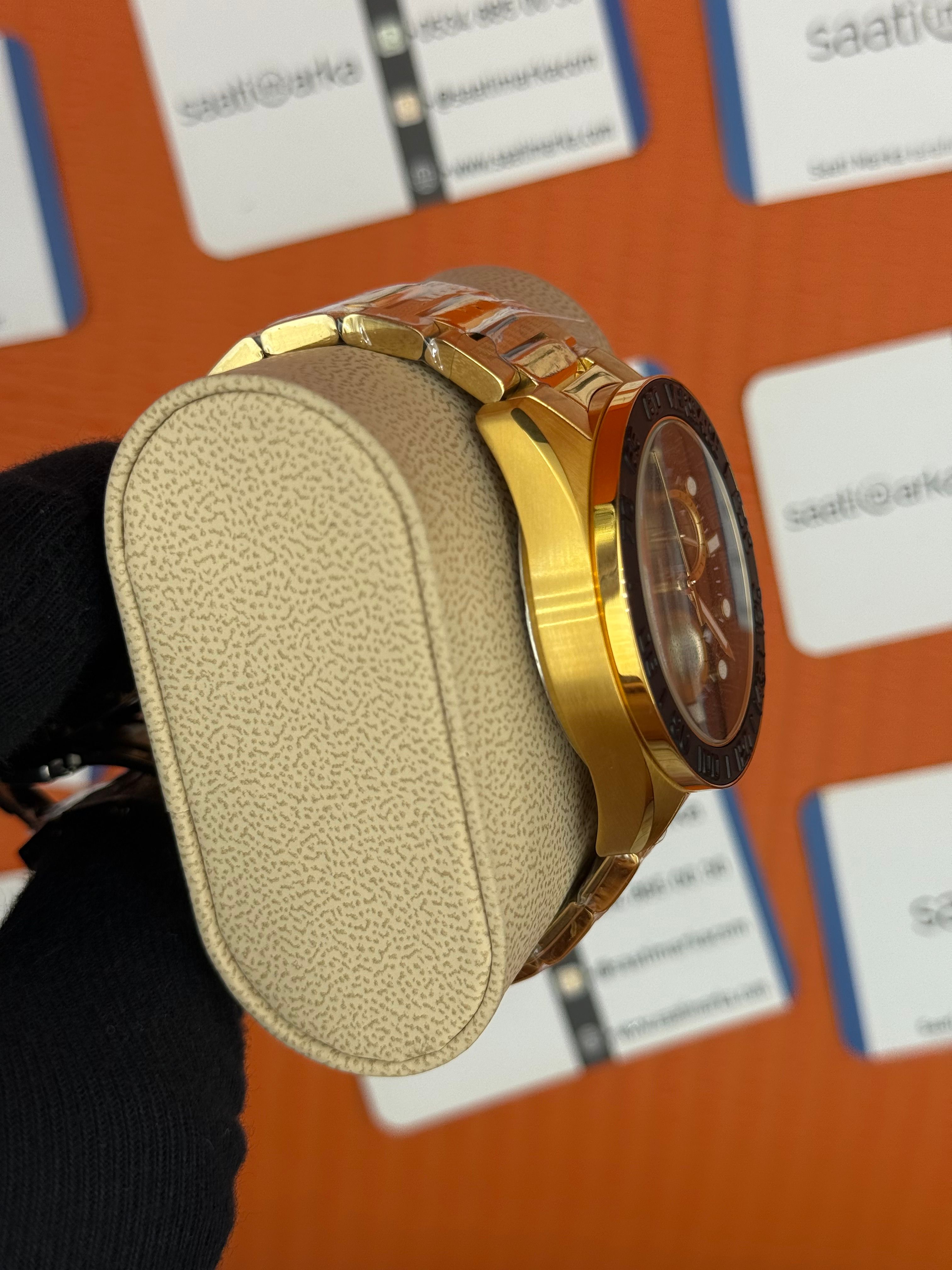 VERSACE siyah kadran gold kasa kordon siyah bezel erkek kol saati