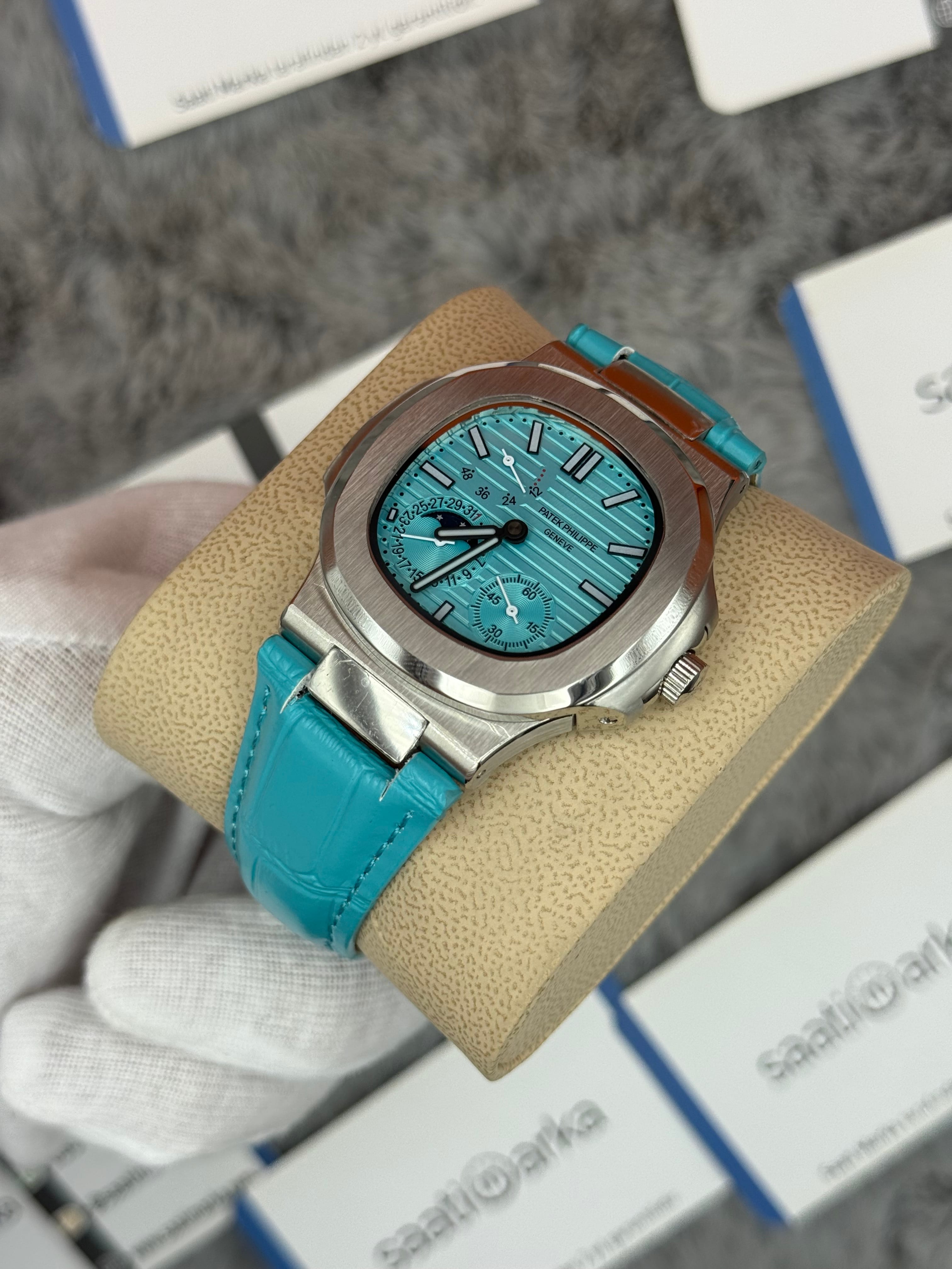 PATEK PHİLİPPE nautilus moontphase 5712 turkuaz kadran turkuaz deri kordon silver kasa 40mm erkek kol saati
