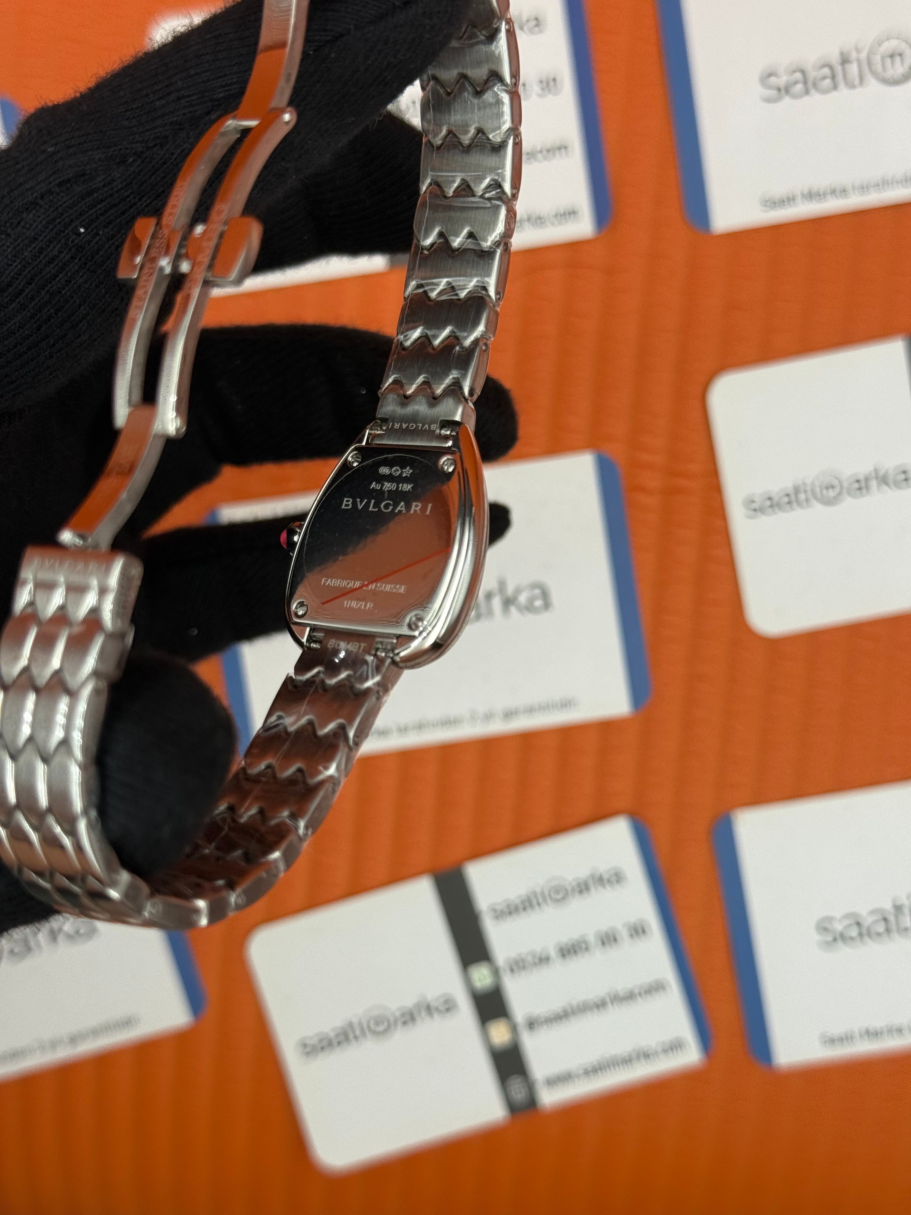 BVLGARİ serpenti seduttori yeşil kadran silver kasa kordon kadın kol saati