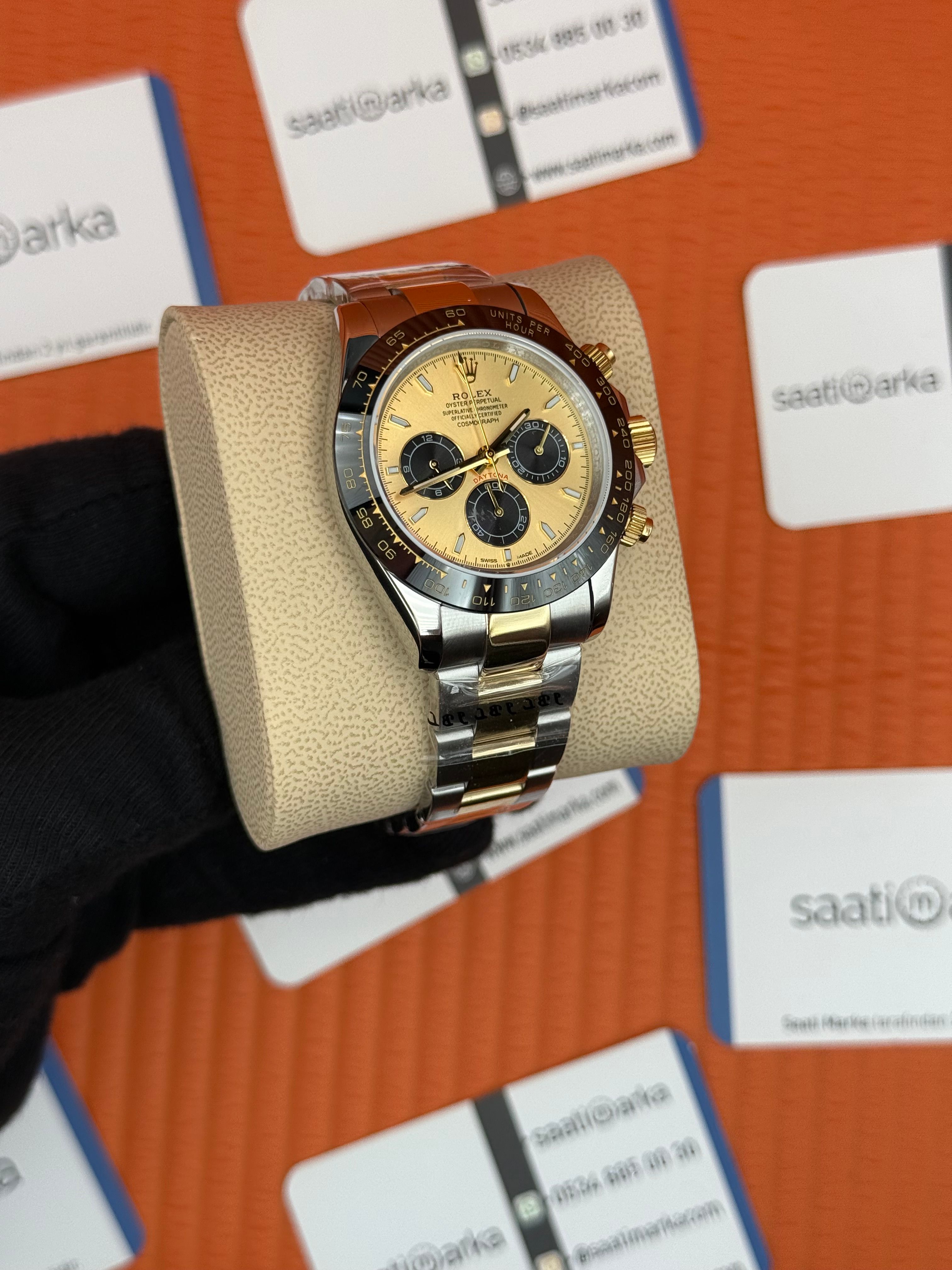 ROLEX Daytona yellow dial silver gold kasa-kordon