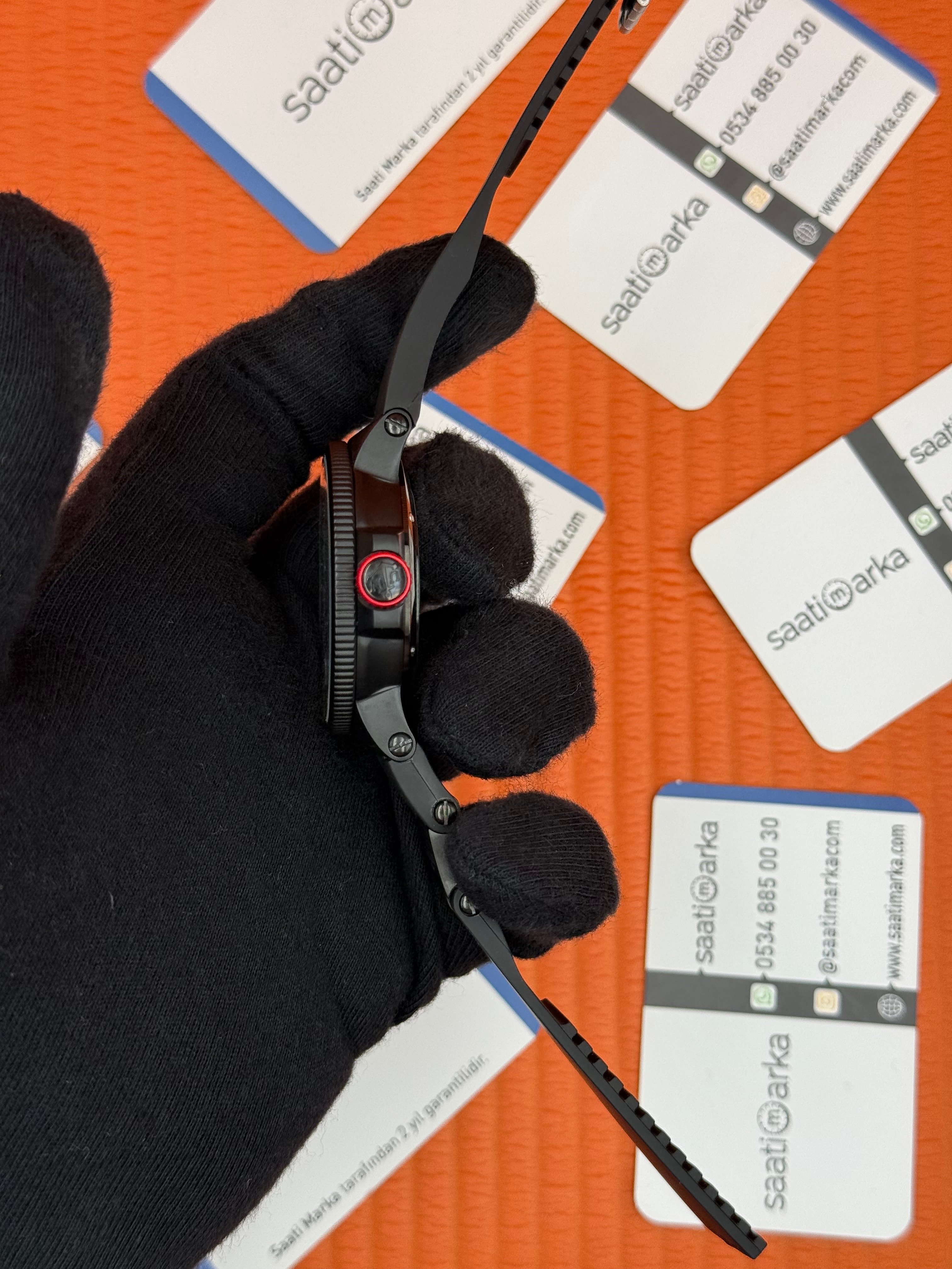 ULYSSE NARDİN MARİNE CHRONOMETER FULL SİYAH KIRMIZI DETAYLI