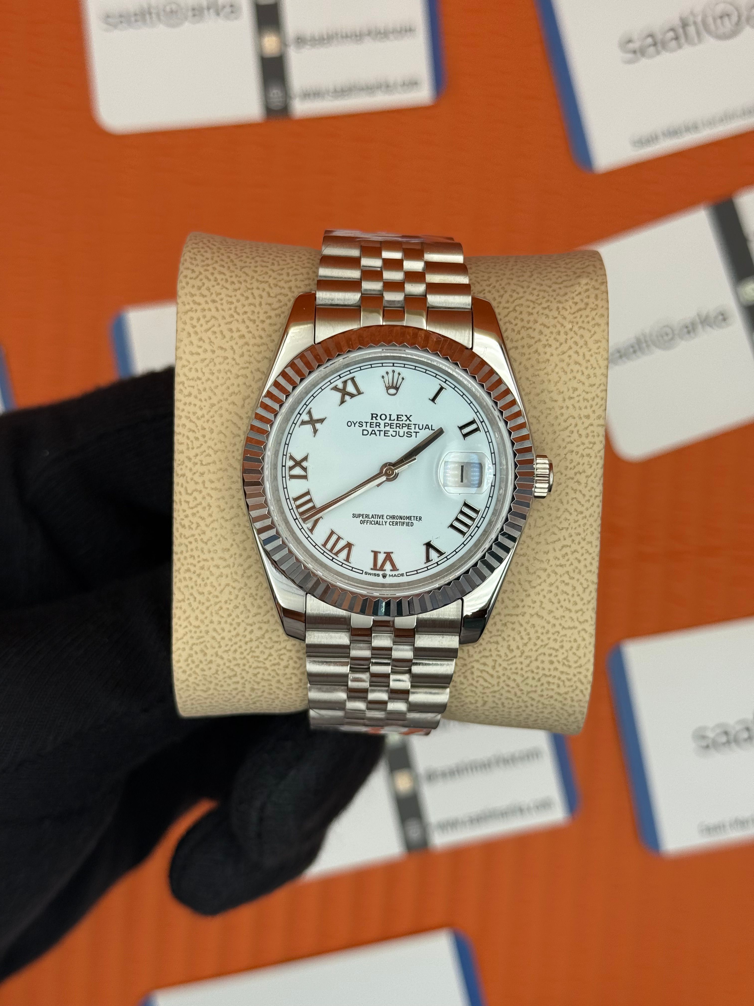 ROLEX Datejust roma rakamlı white dial silver jubilee kordon