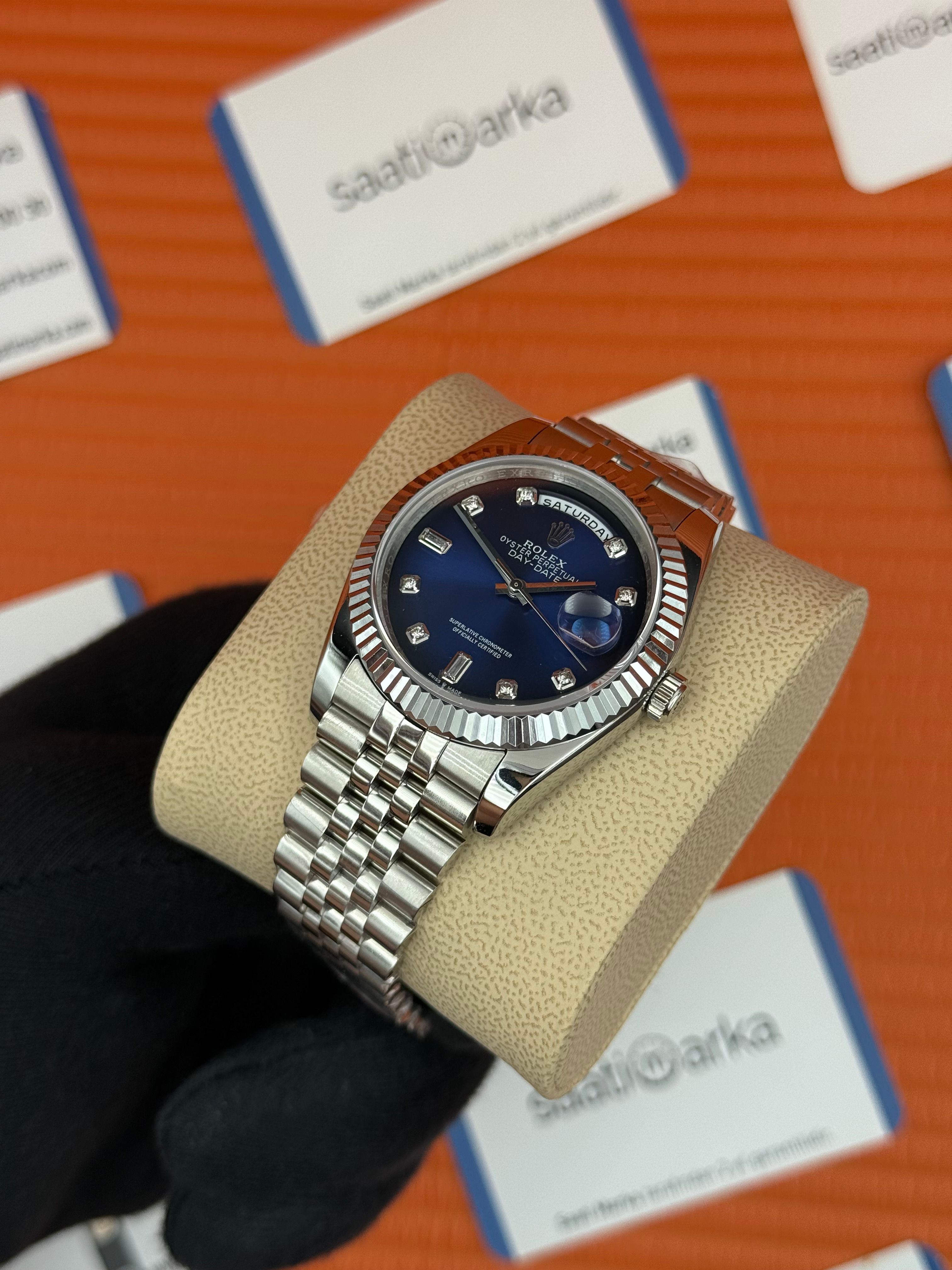 ROLEX Day Date vaget taşlı mavi siyah kadran silver jubilee kordon