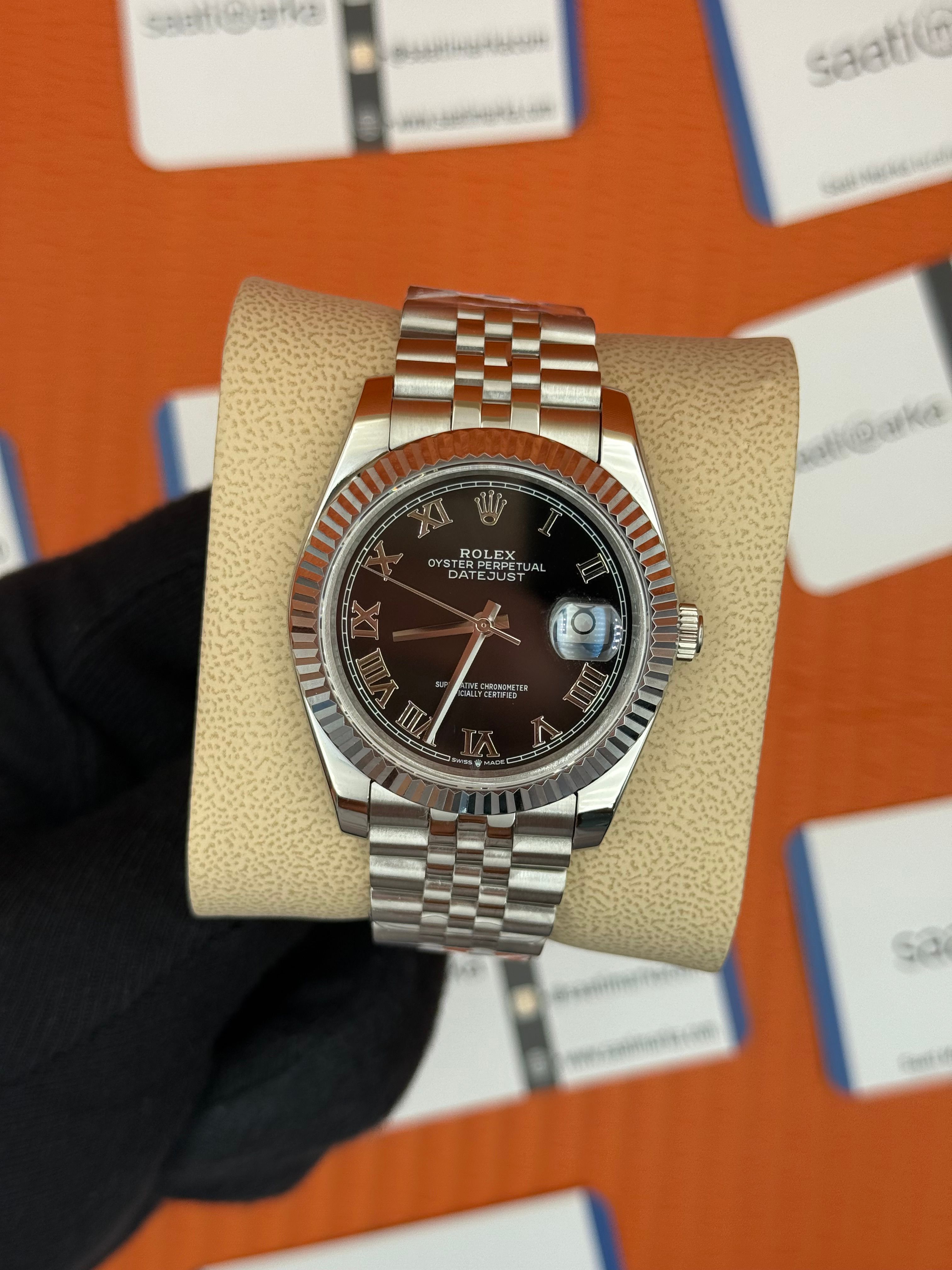 ROLEX Datejust  roma rakamlı black dial silver jubilee kordon