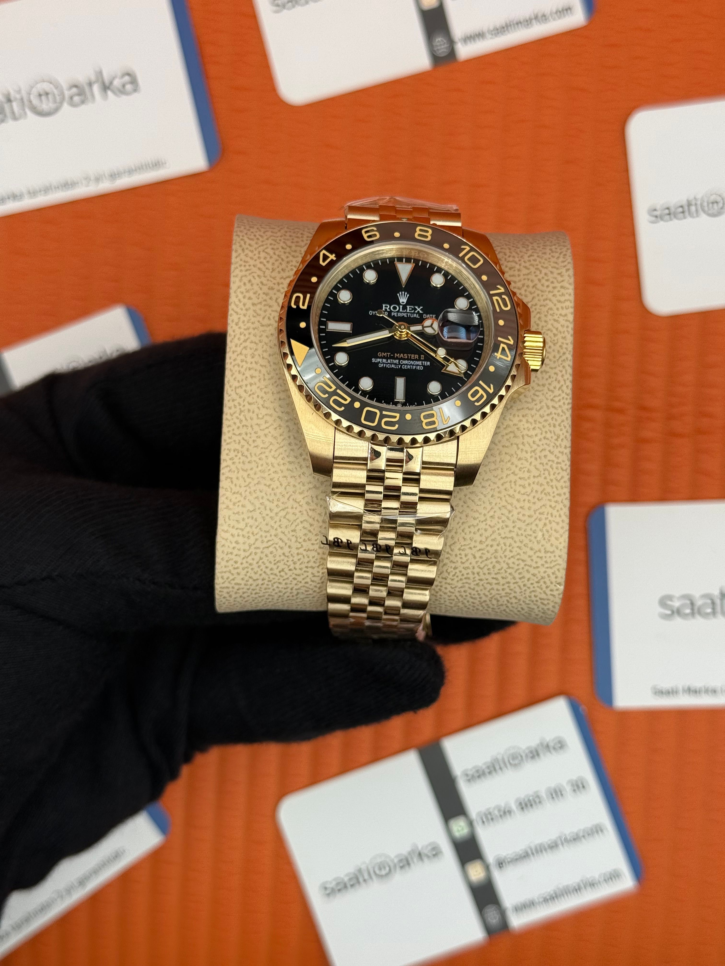ROLEX Gmt Master black dial jubilee gold kordon 40mm