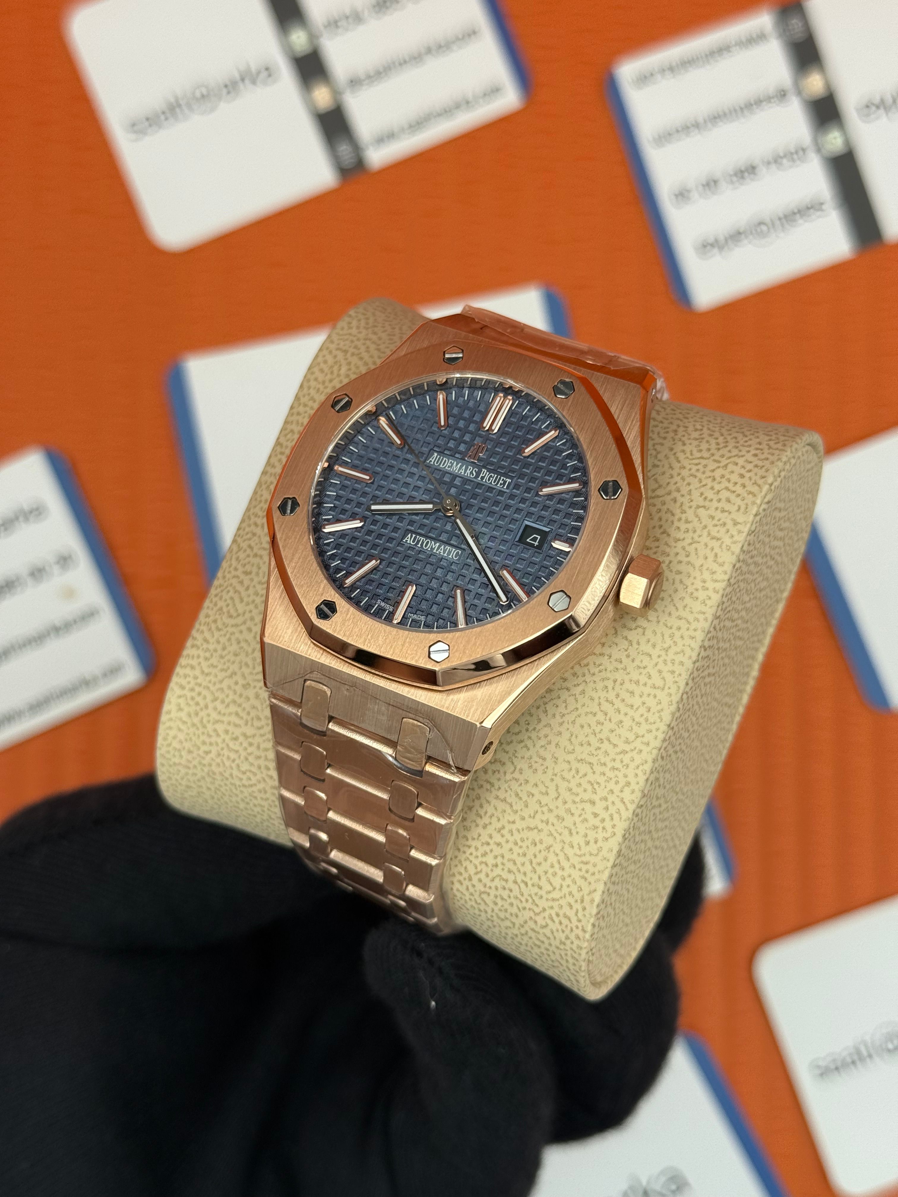 AUDEMARS PİGUET ROYAL OAK MAVİ KADRAN ROSE KASA KORDON OTOMATİK MEKANİZMA 