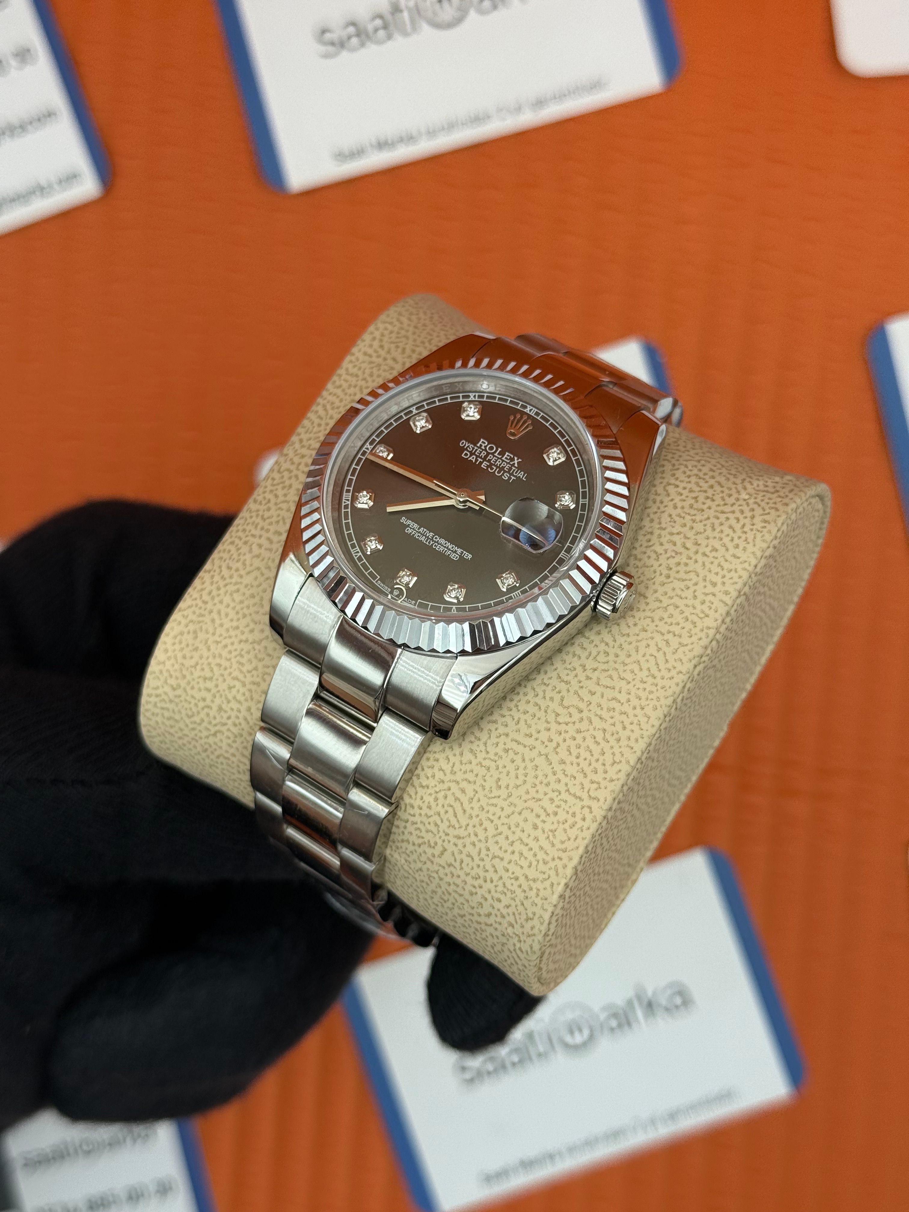 ROLEX Datejust baget taşlı grey dial silver oyster kordon