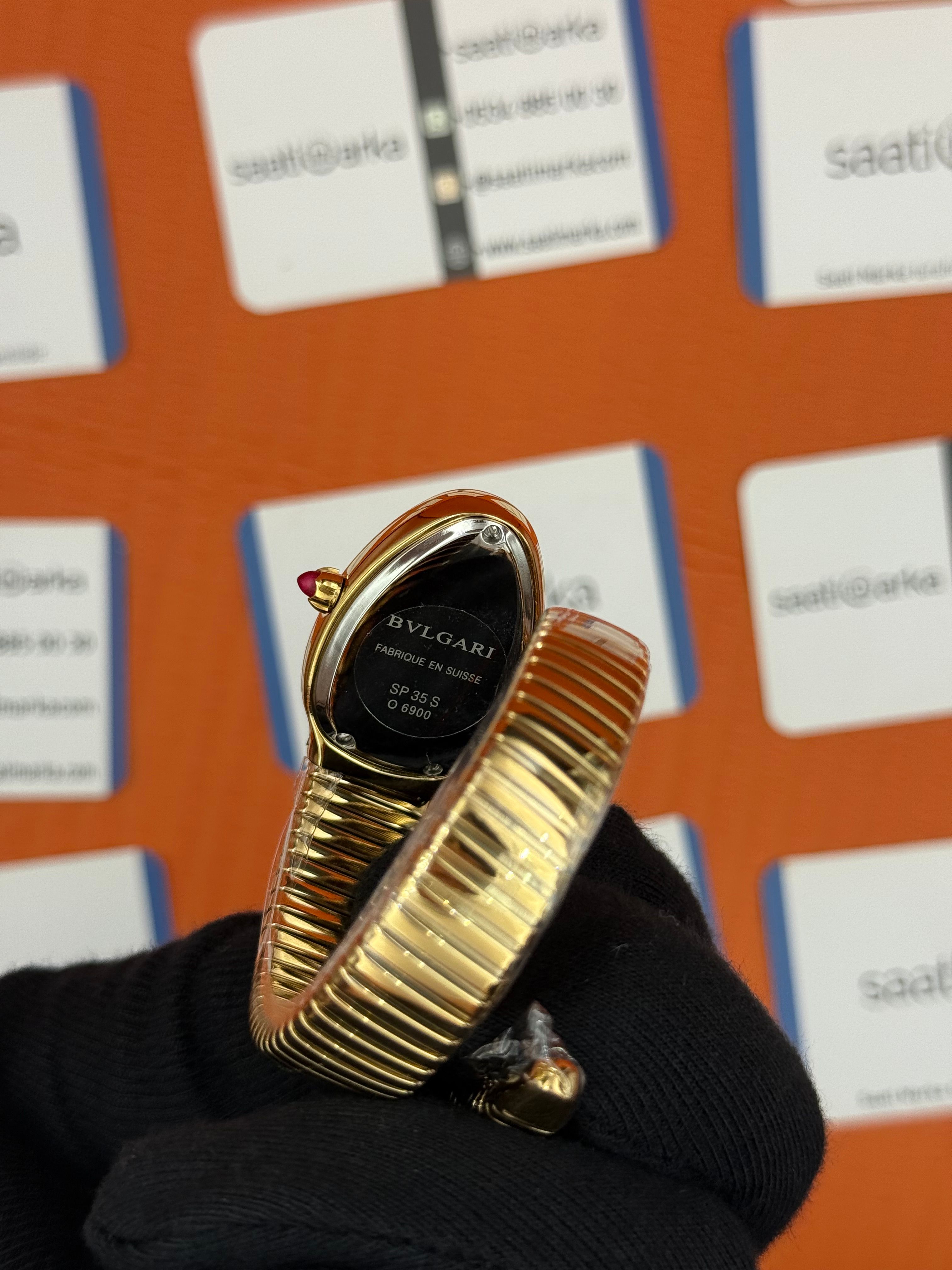 BVLGARİ serpenti tek sarma gold kordon siyah kadran kadın kol saati