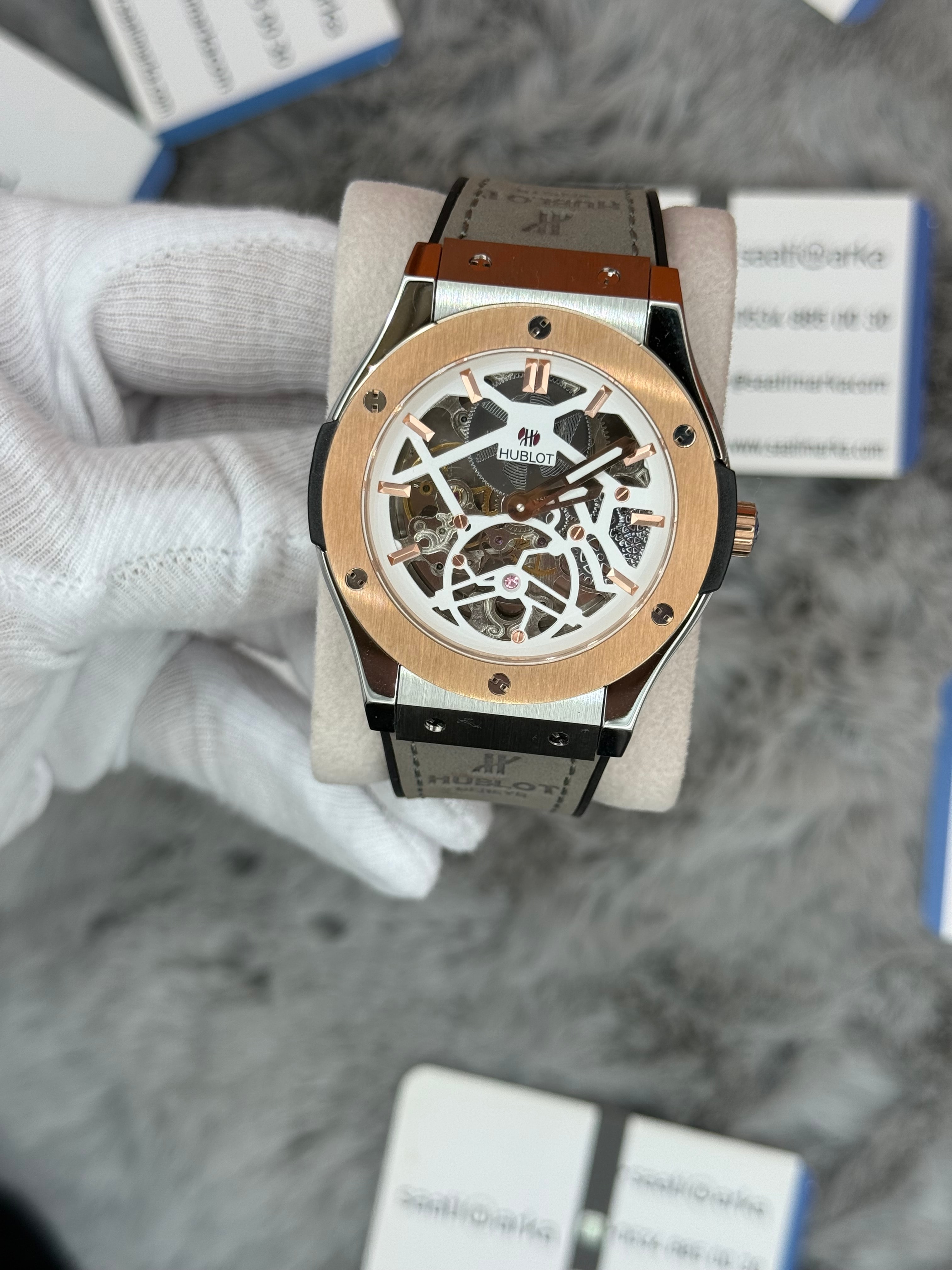 HUBLOT big bang tourbillon 41mm silver kasa gri deri kordon erkek kol saati