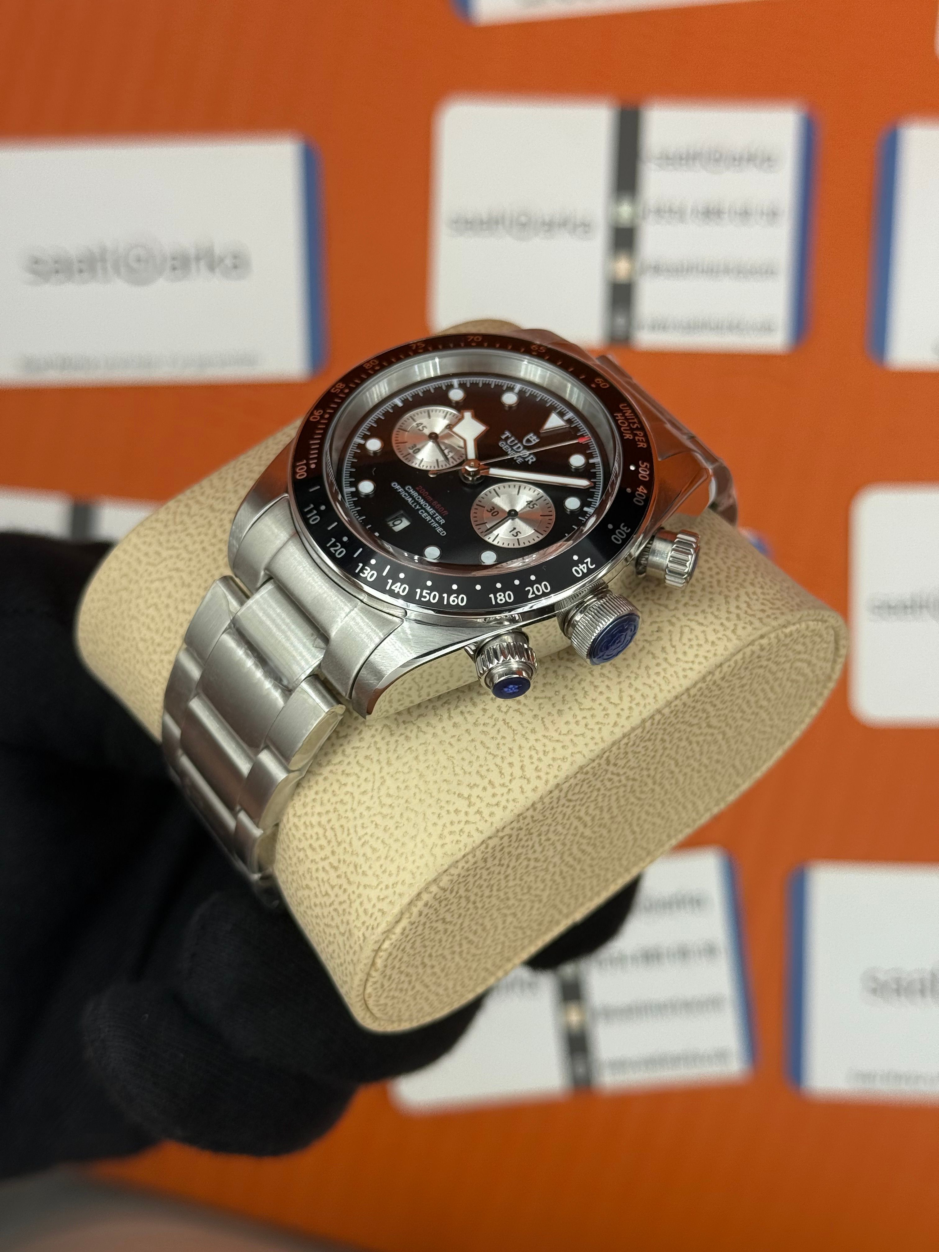 TUDOR black bey siyah kadran silver kasa kordon 41mm erkek kol saati
