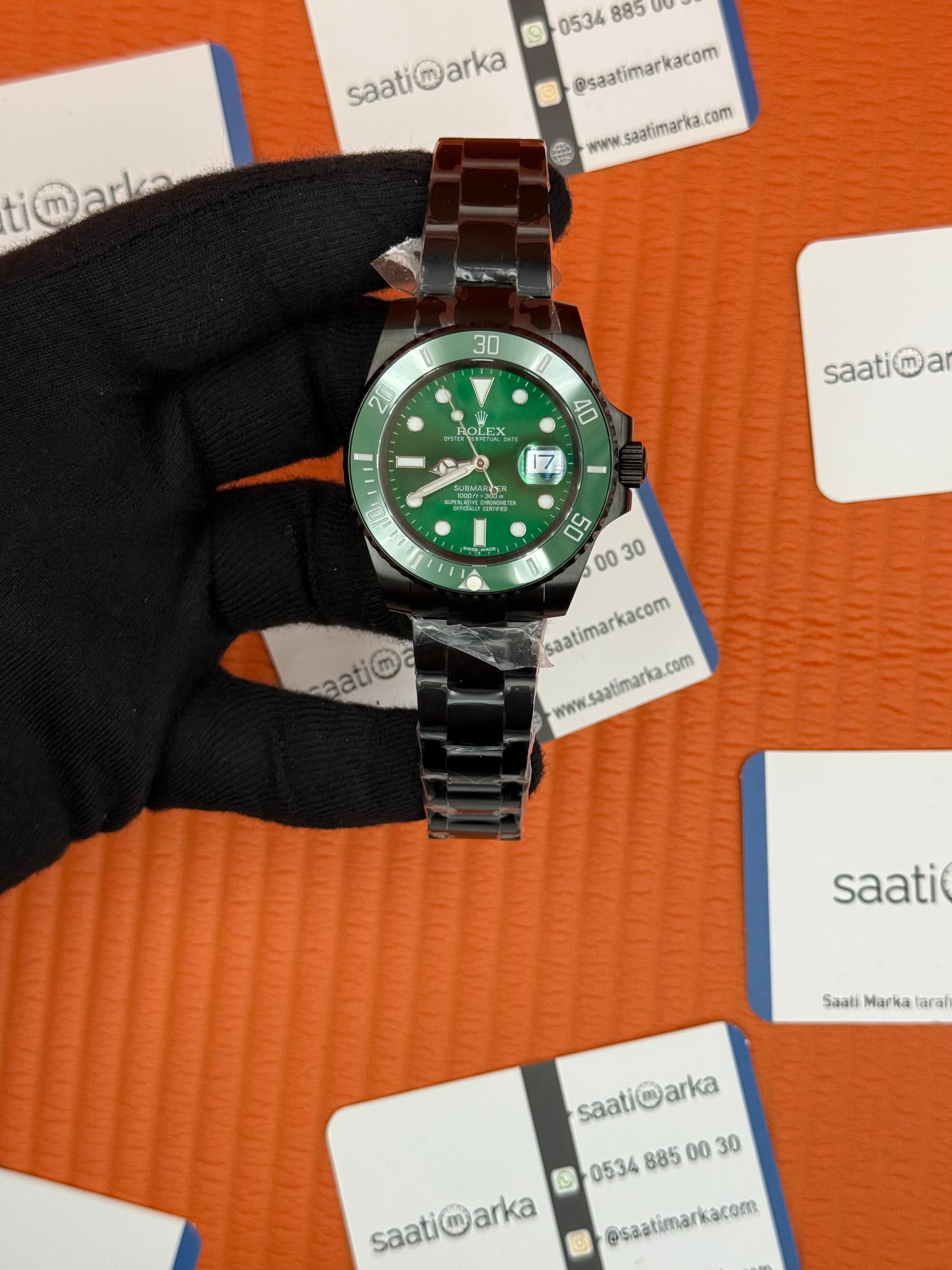 ROLEX Submariner oyster green dial siyah kasa-kordon