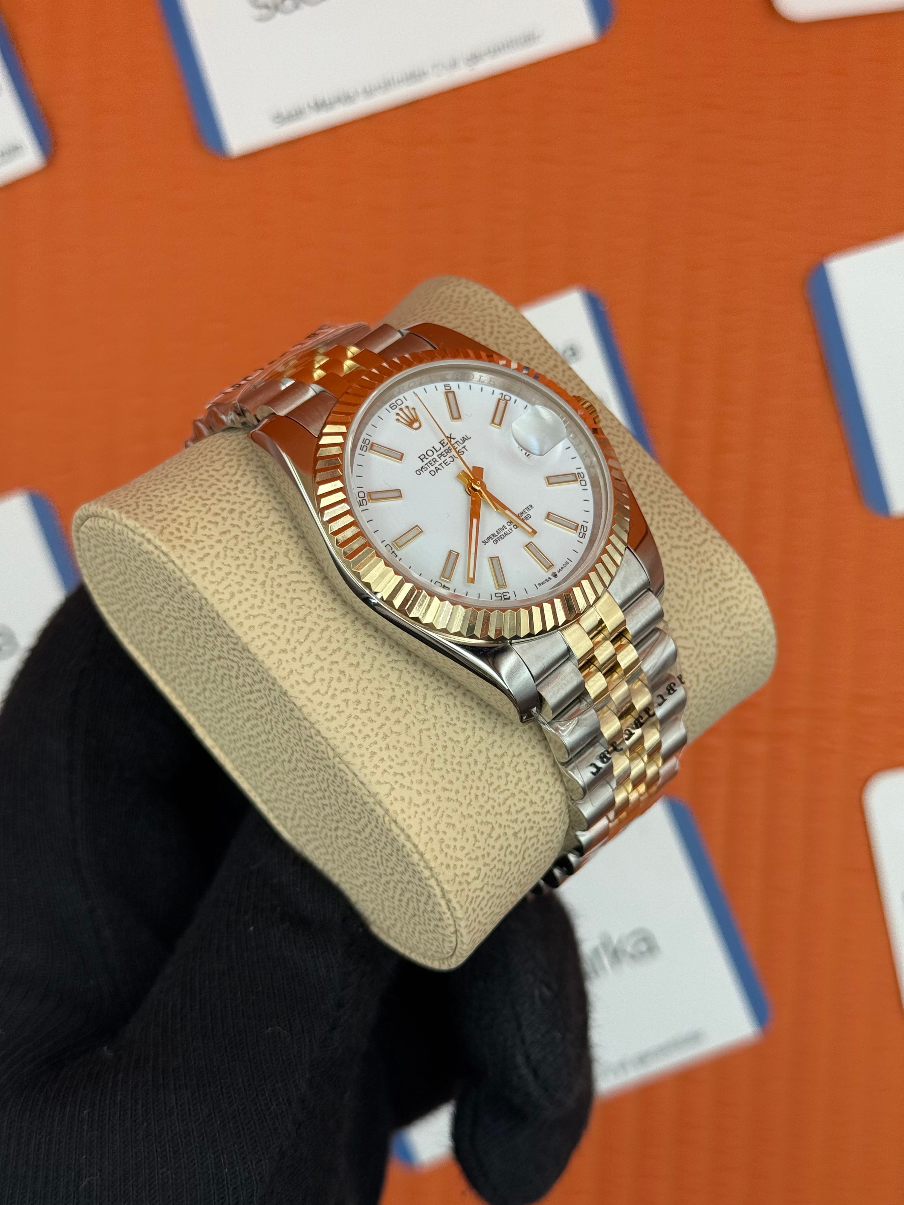 ROLEX Datejust white dial gold-silver jubilee kordon