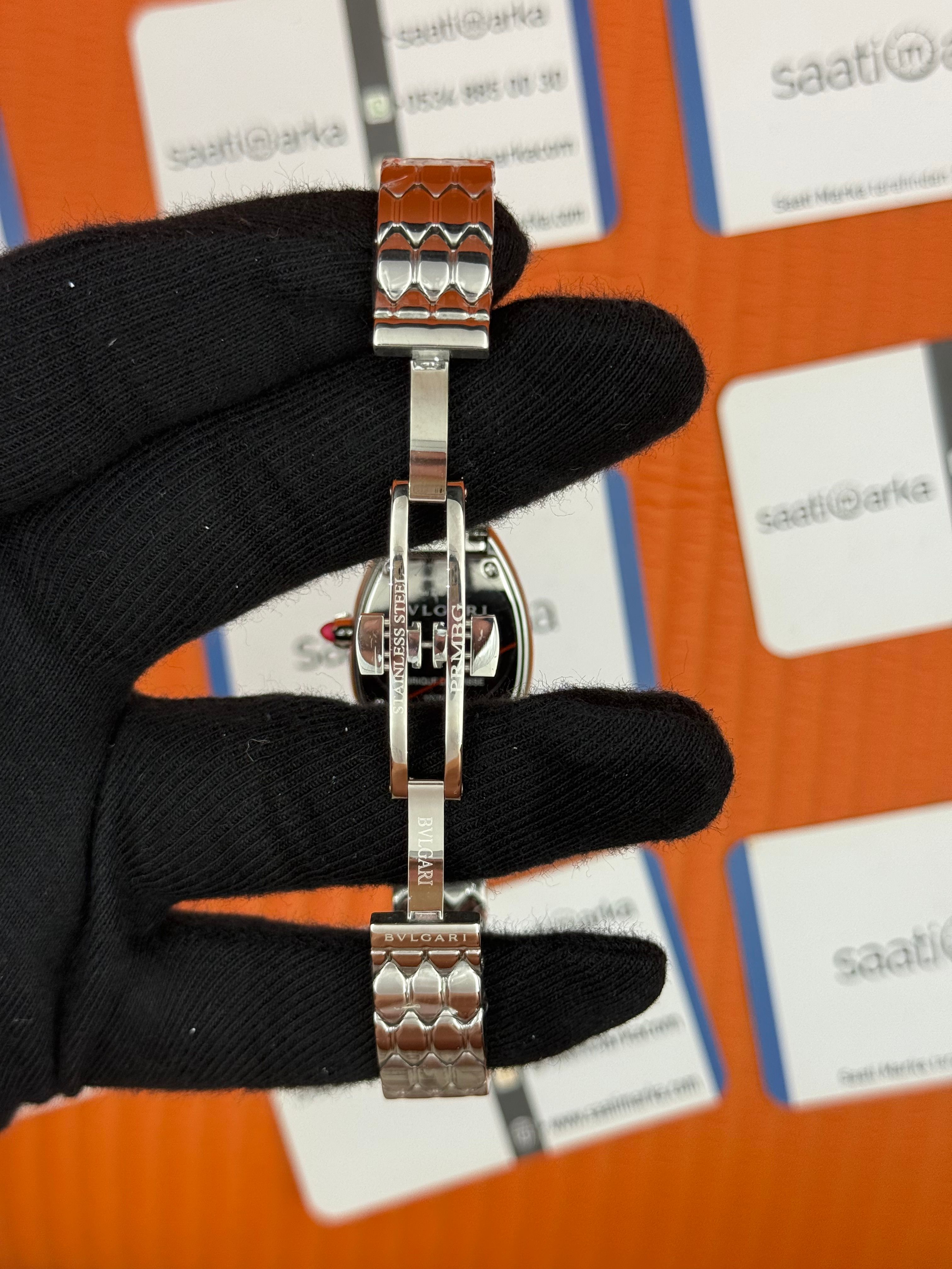 BVLGARİ serpenti seduttori yeşil kadran silver kasa kordon kadın kol saati