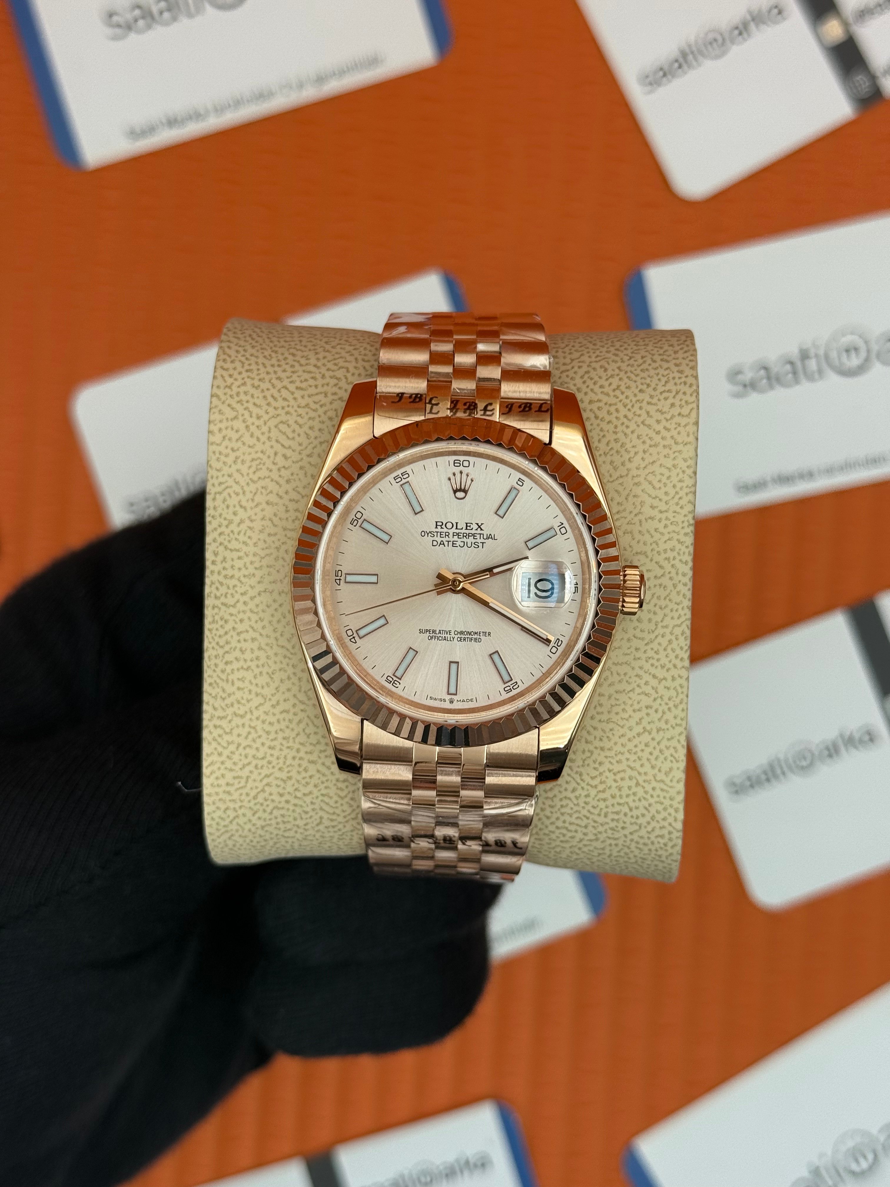 ROLEX Datejust rose dial rose jubilee kordon