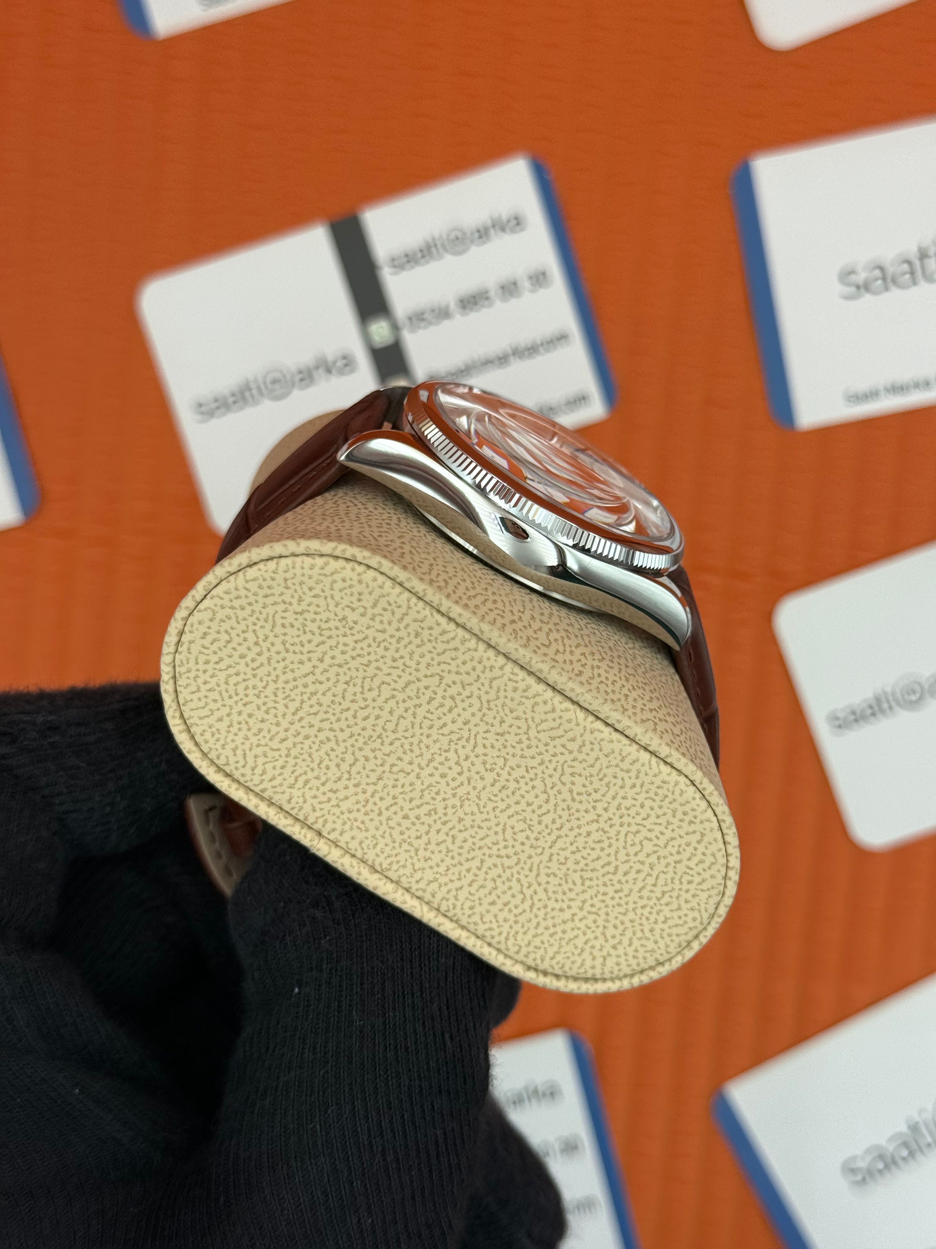 ROLEX Cellini silver kasa beyaz kadran kahverengi deri kordon