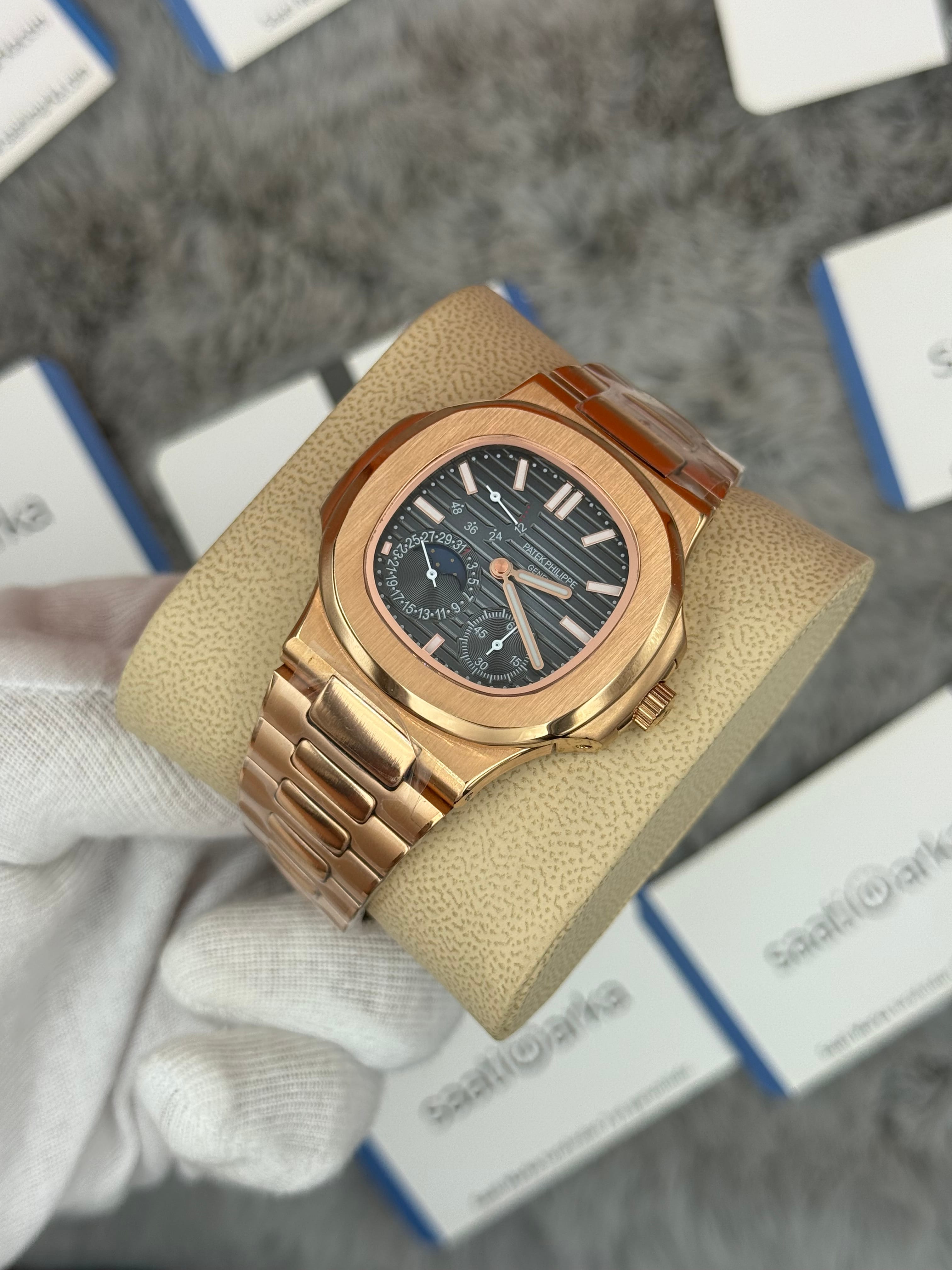 PATEK PHİLİPPE nautilus moontphase 5712 okyanus mavisi kadran rose kasa kordon 40mm erkek kol saati