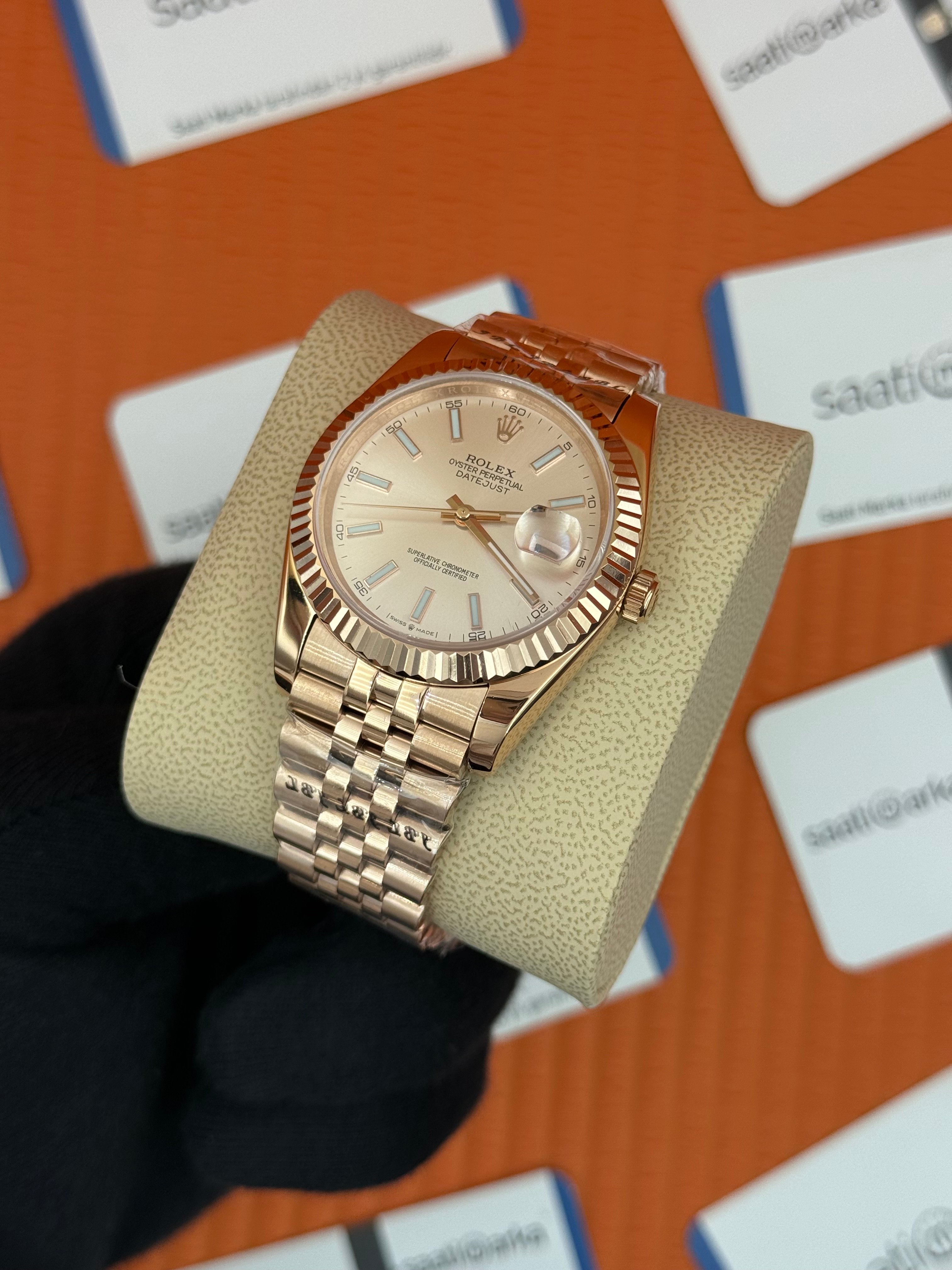ROLEX Datejust rose dial rose jubilee kordon