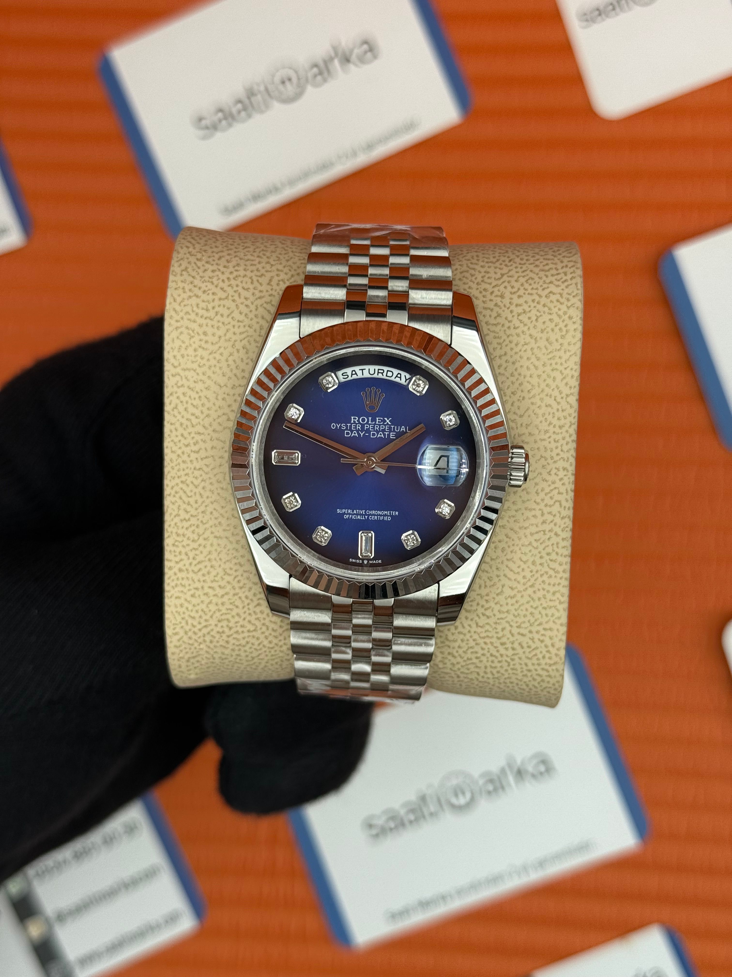 ROLEX Day Date vaget taşlı mavi siyah kadran silver jubilee kordon