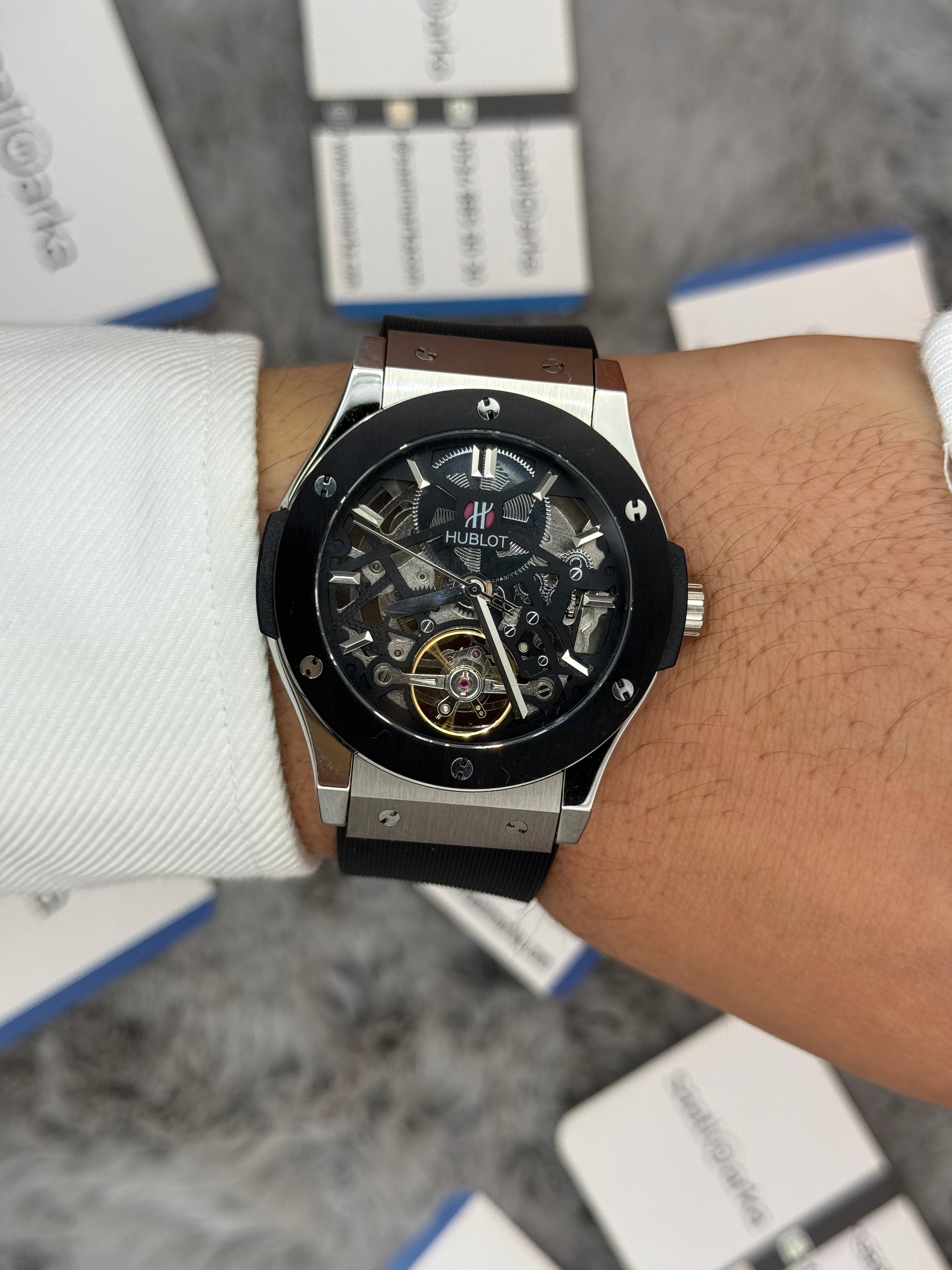 HUBLOT big bang tourbillon 41mm silver kasa siyah kauçuk kordon erkek kol saati
