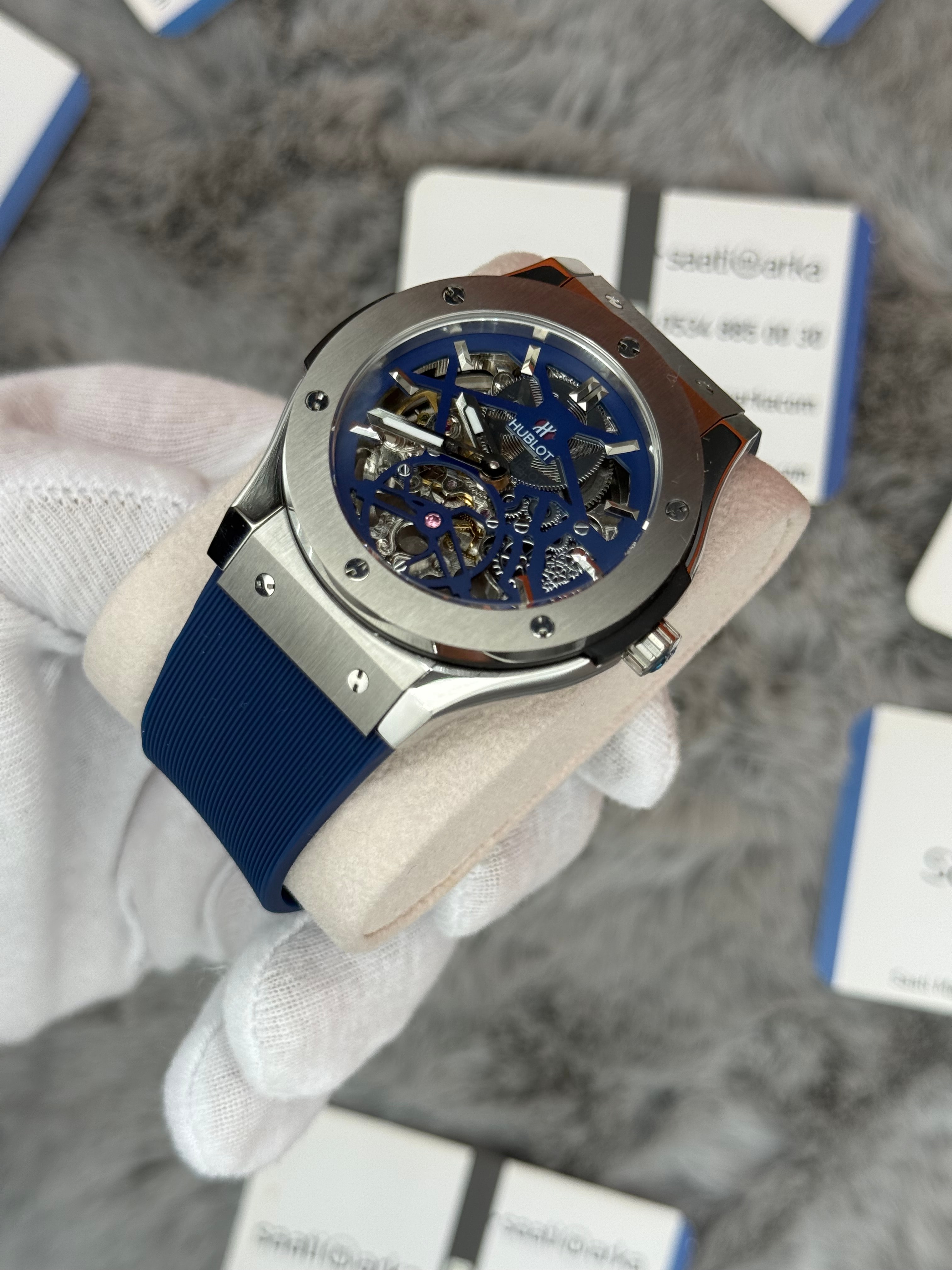 HUBLOT big bang tourbillon 41mm silver kasa mavi kauçuk kordon erkek kol saati