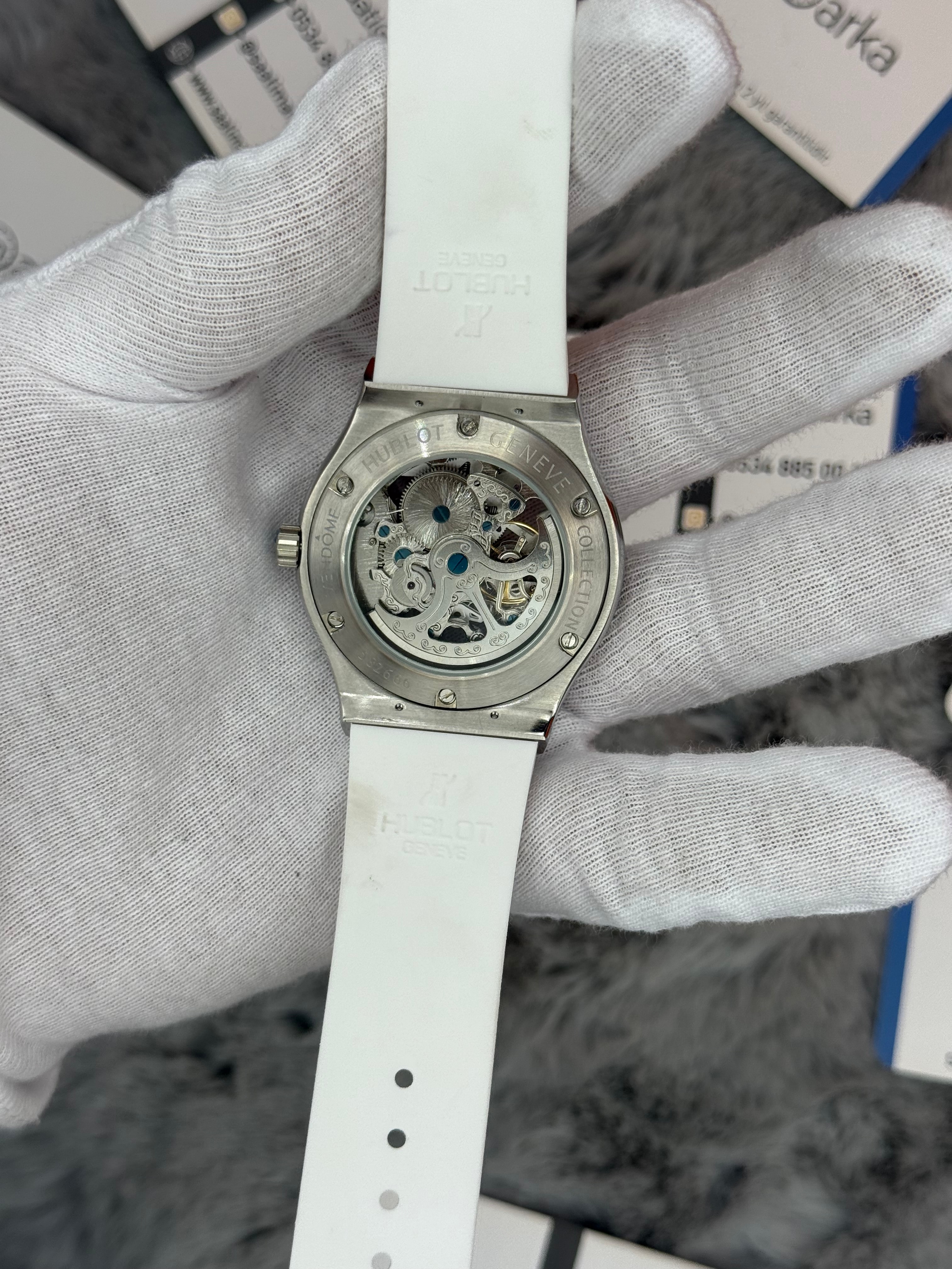 HUBLOT big bang tourbillon 41mm silver kasa beyaz kauçuk kordon erkek kol saati