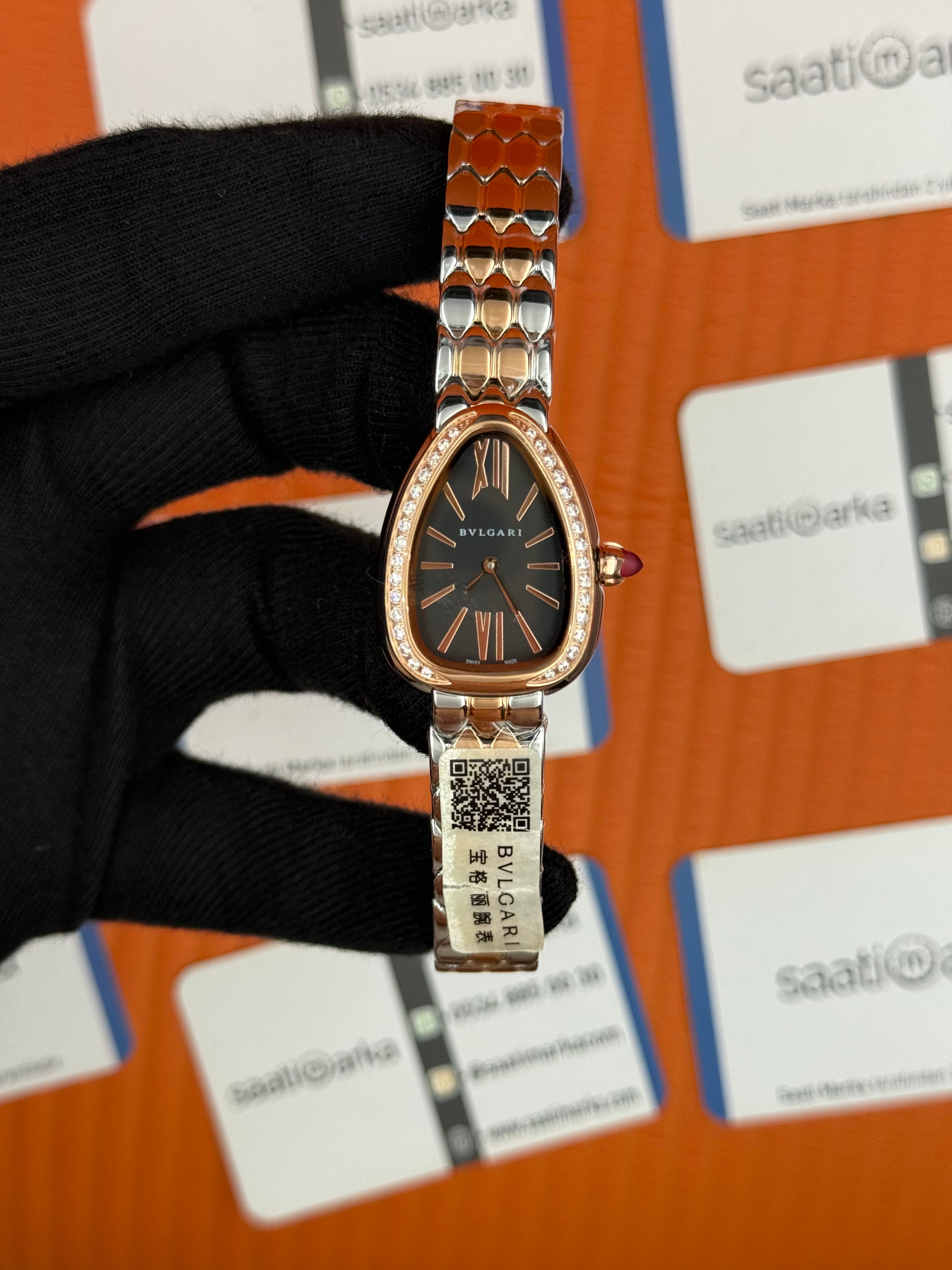 BVLGARİ serpenti seduttori taşlı bezel siyah kadran rose kasa kordon kadın kol saati
