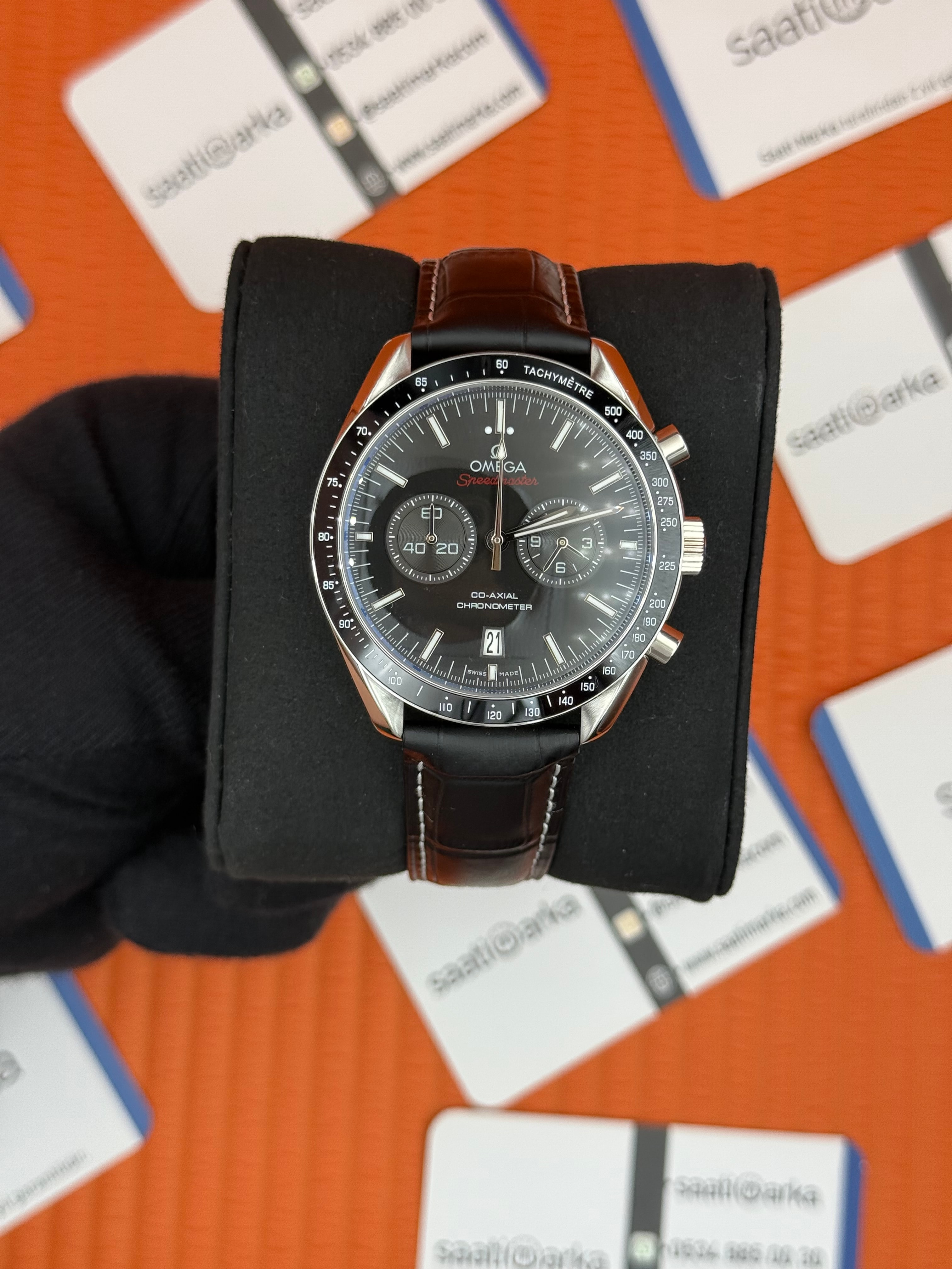 OMEGA SPEEDMASTER SİLVER KASA SİYAH BEZEL SİYAH DERİ KORDON