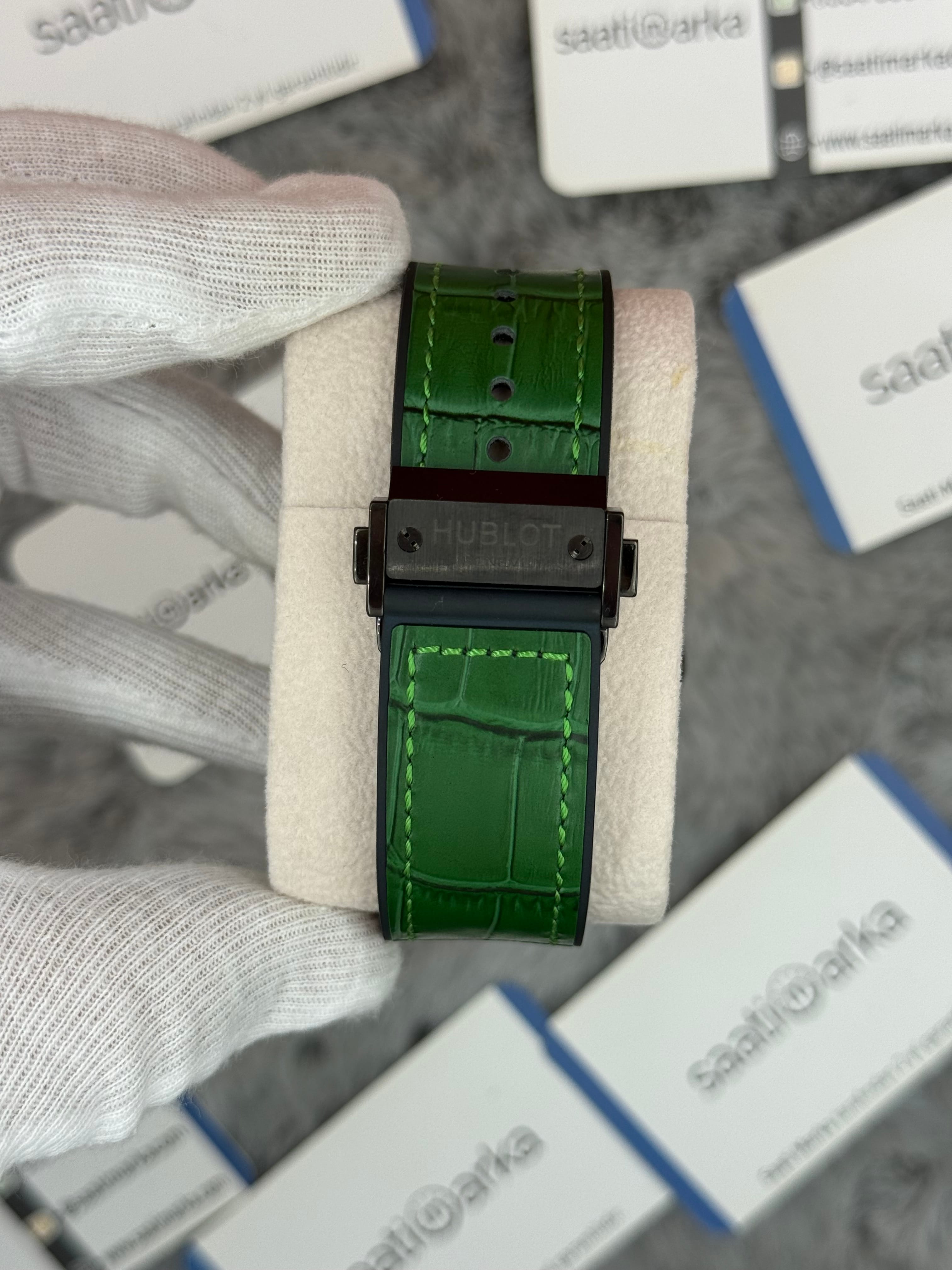 HUBLOT vendome 41mm siyah kasa yeşil kadran yeşil deri kordon erkek kol saati