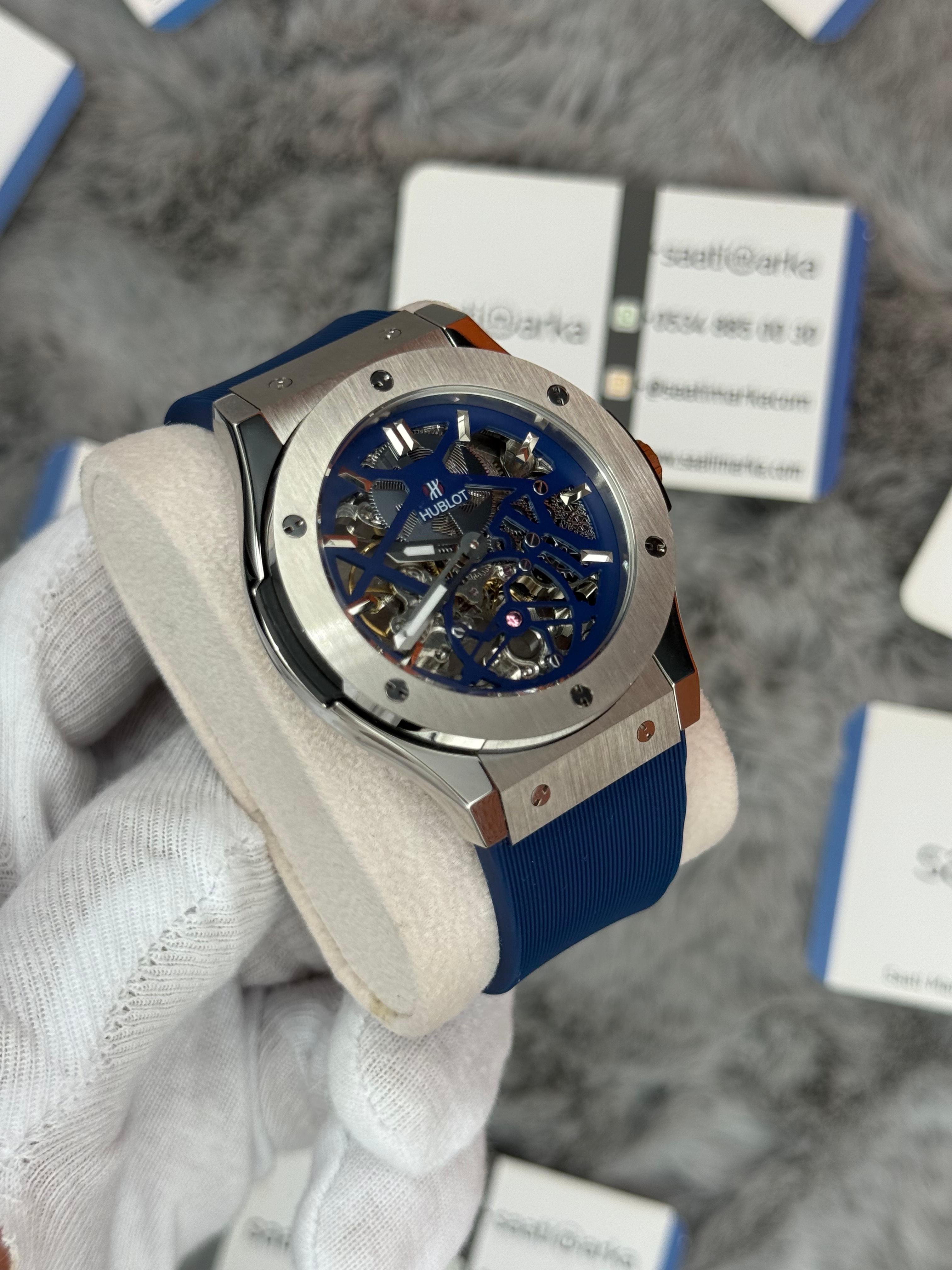 HUBLOT big bang tourbillon 41mm silver kasa mavi kauçuk kordon erkek kol saati