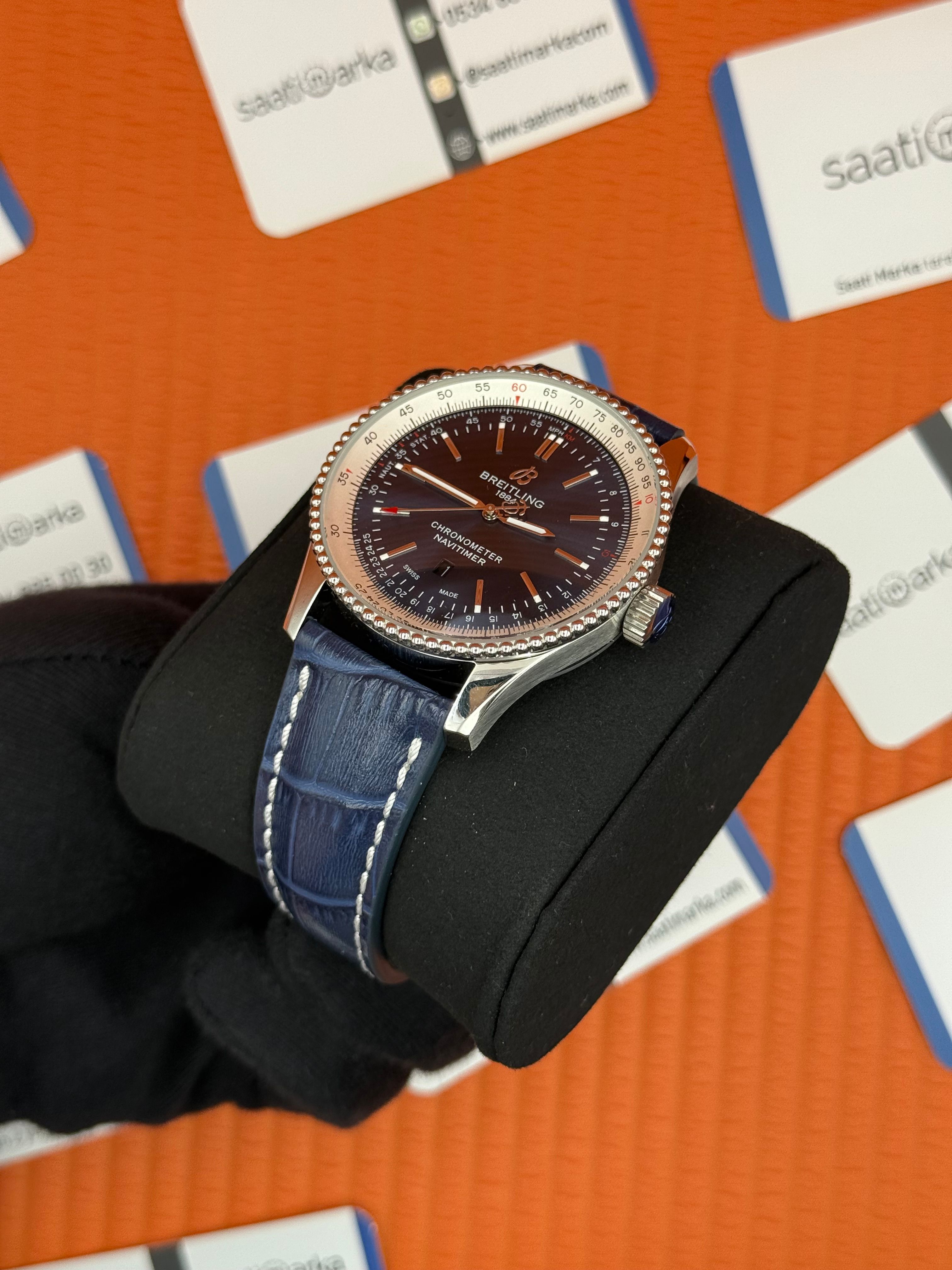 BREITLING Navitimer lacivert deri kordon lacivert kadran çelik kasa