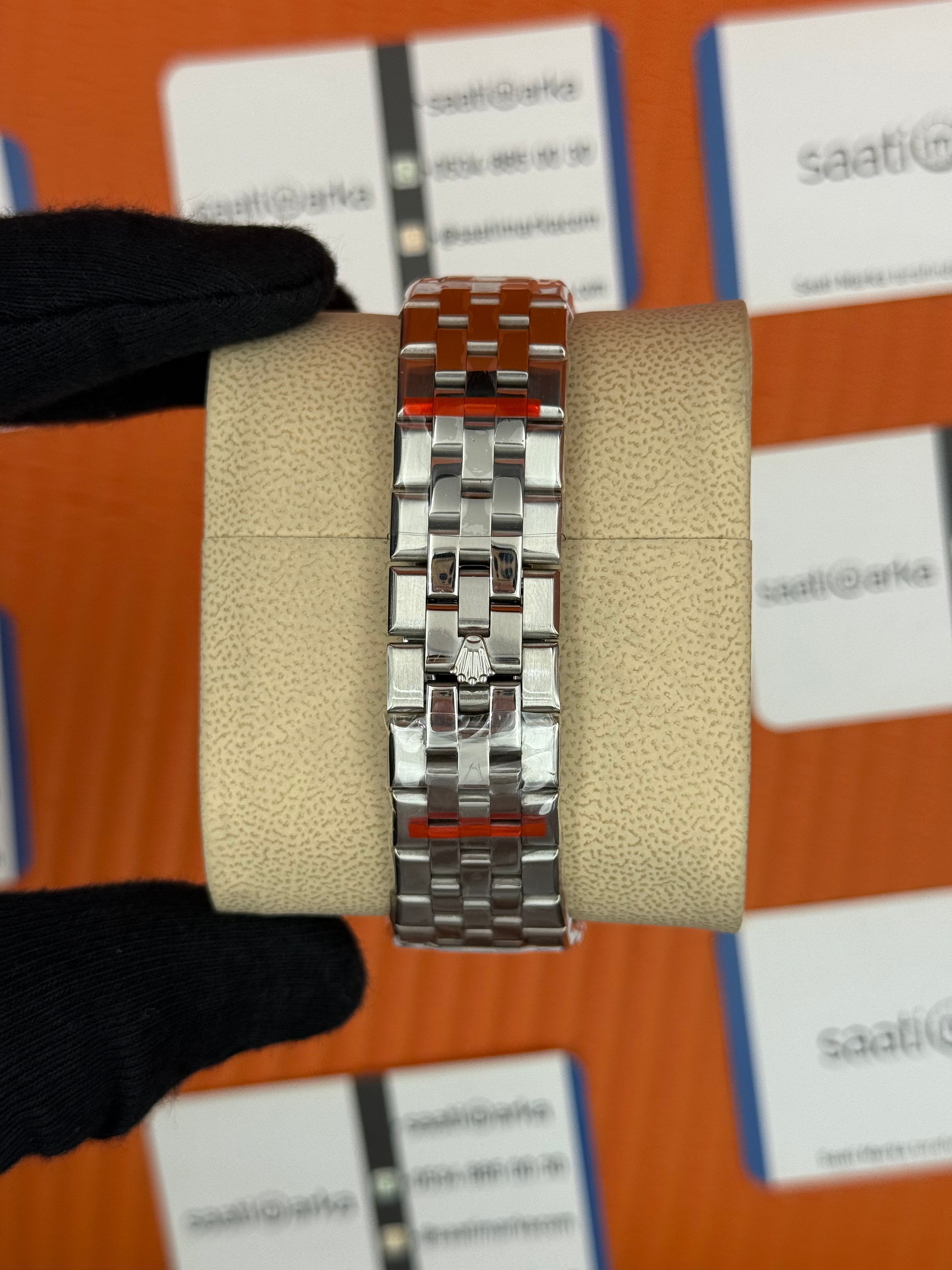 ROLEX  land dweller 40mm turkuaz kadran silver kasa kordon oystersteel erkek kol saati