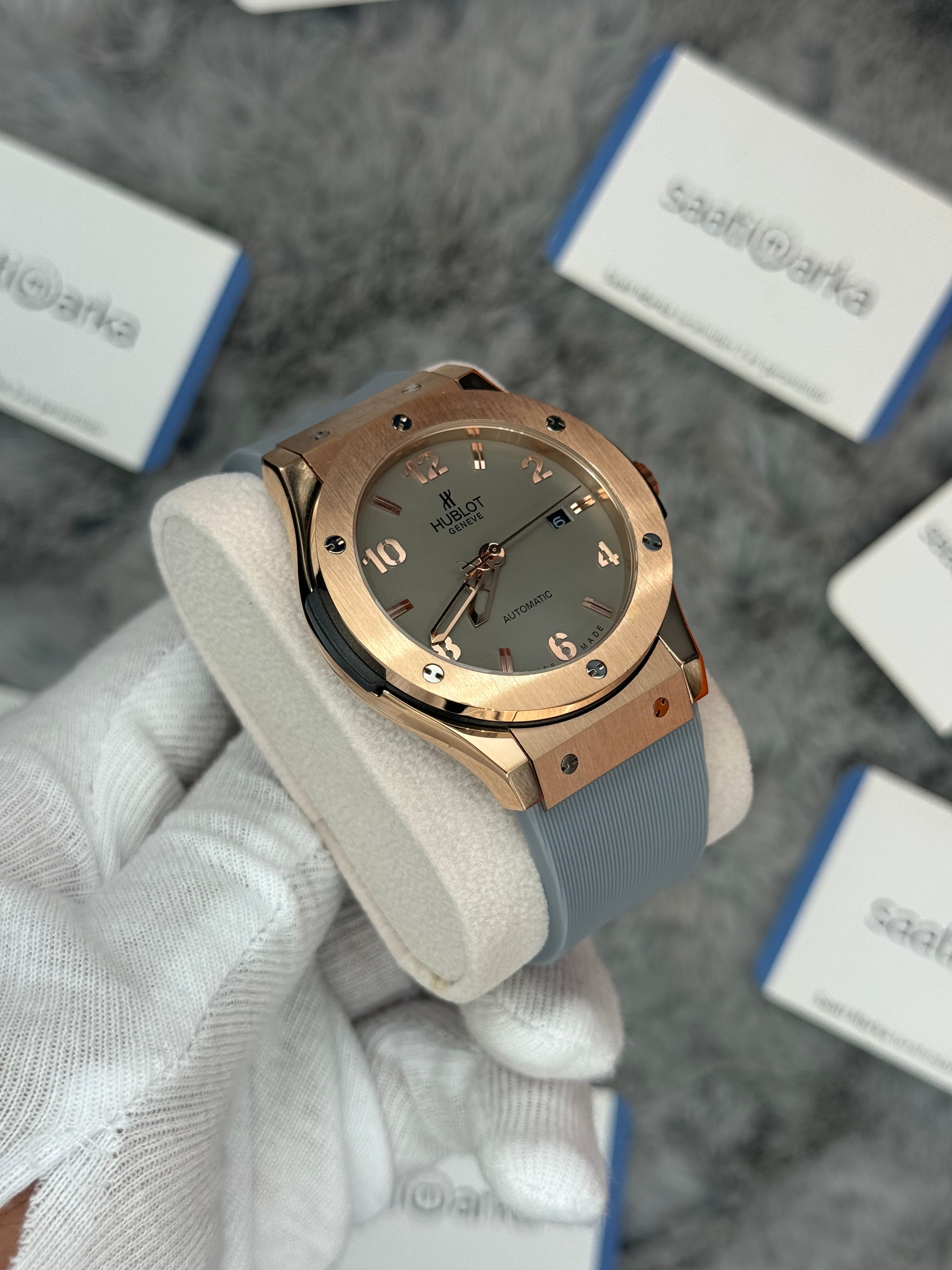 HUBLOT vendome 41mm rose kasa gri kadran gri kauçuk kordon erkek kol saati