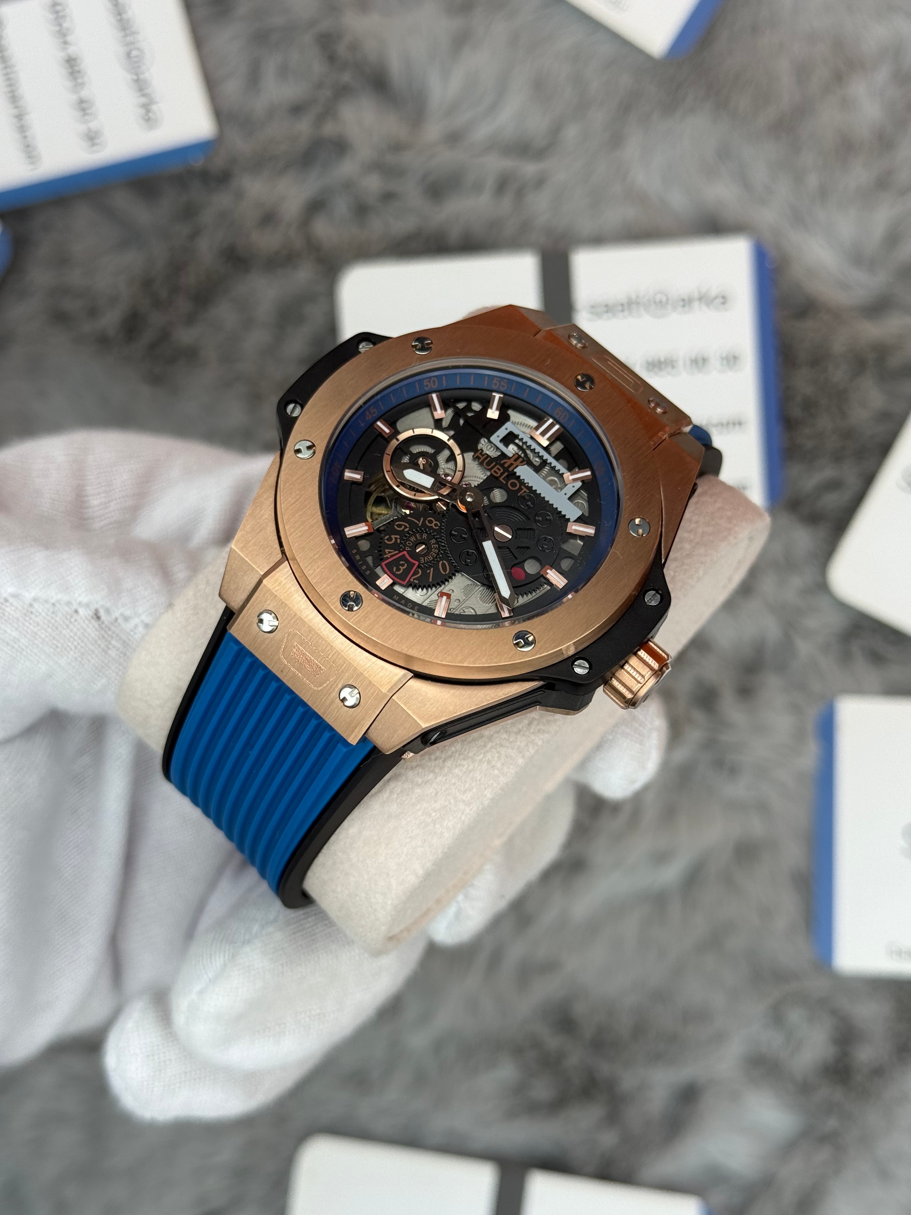 HUBLOT big bang tourbillon 42mm rose kasa mavi kauçuk kordon erkek kol saati
