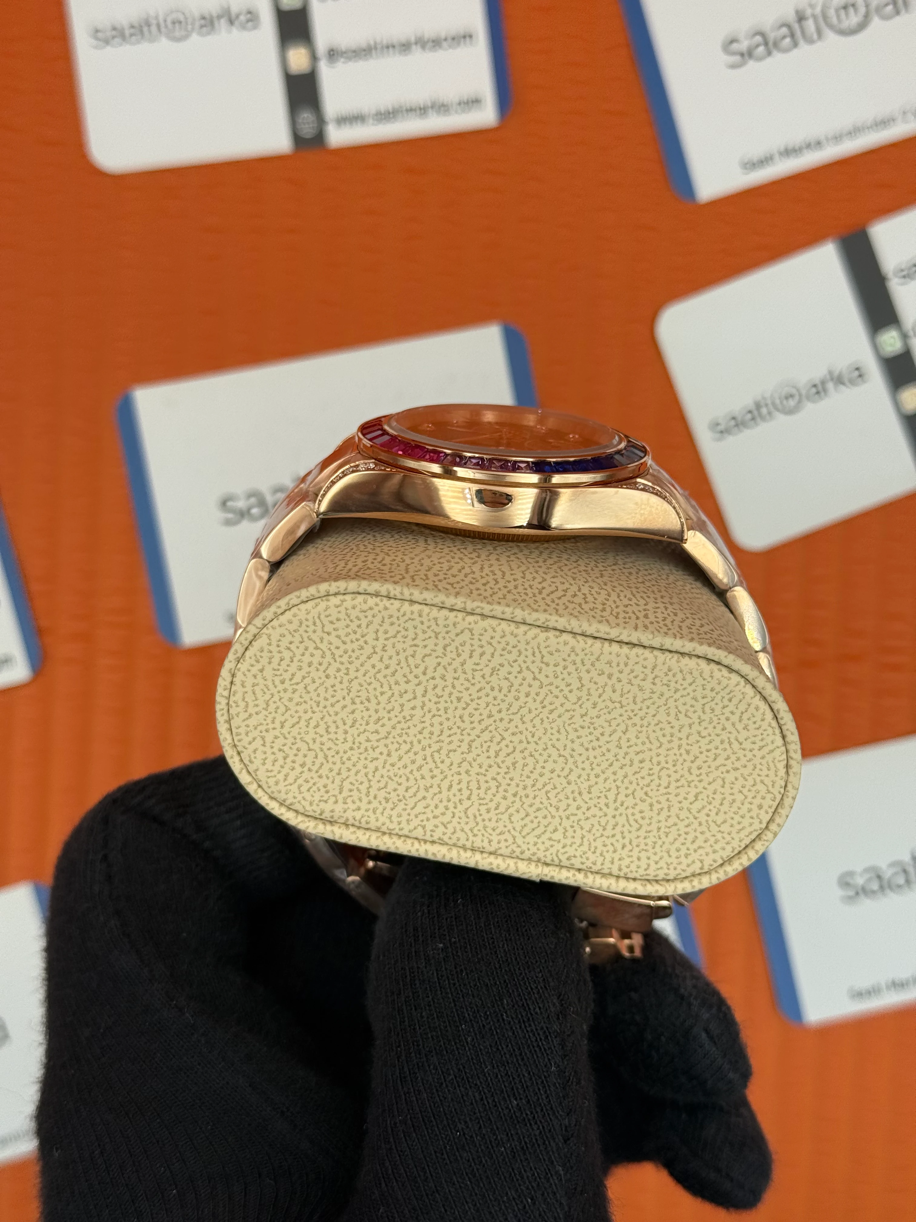 ROLEX Daytona rainbow bşack dial rose kasa-kordon