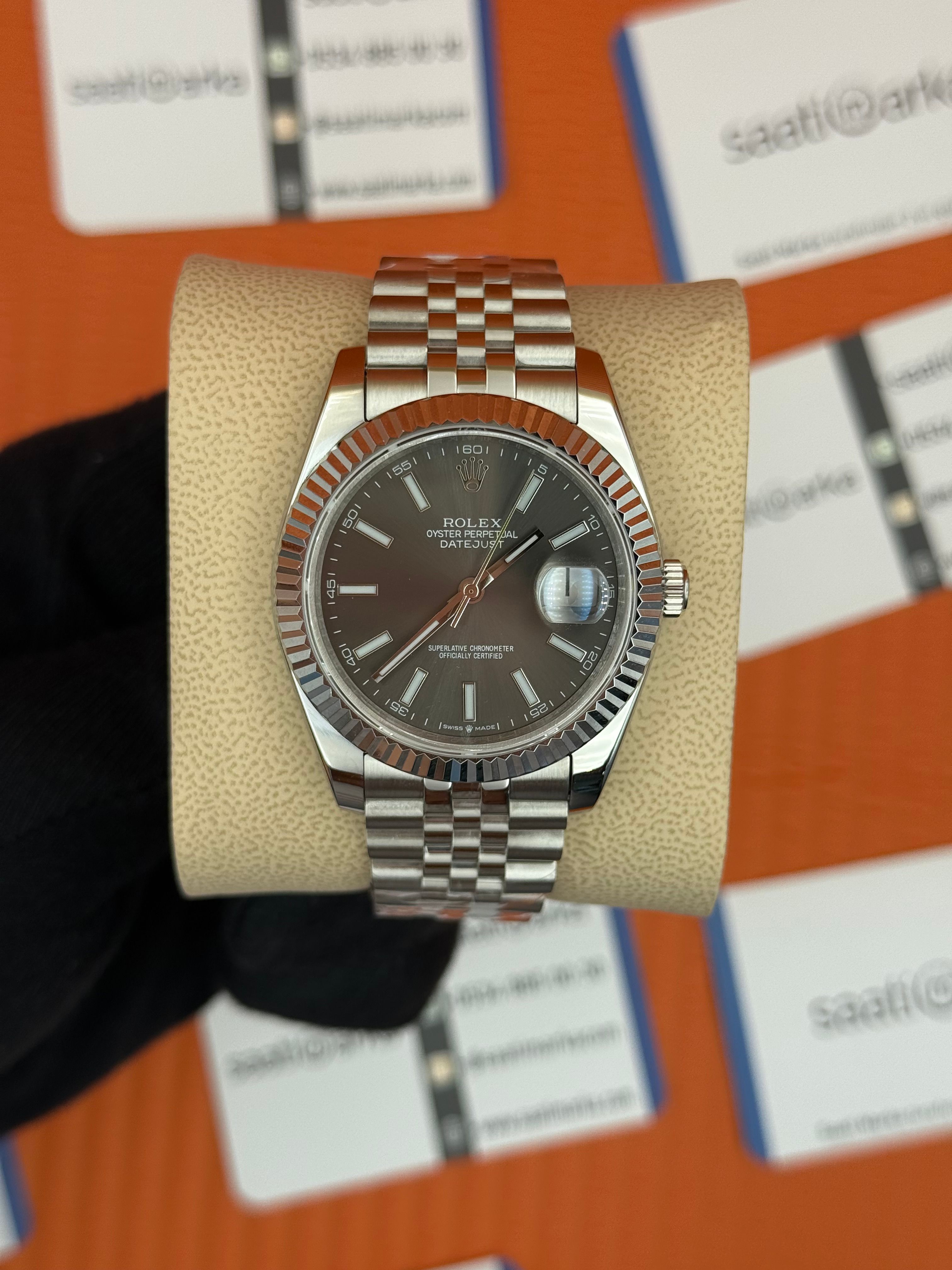 ROLEX Datejust grey dial silver jubilee kordon