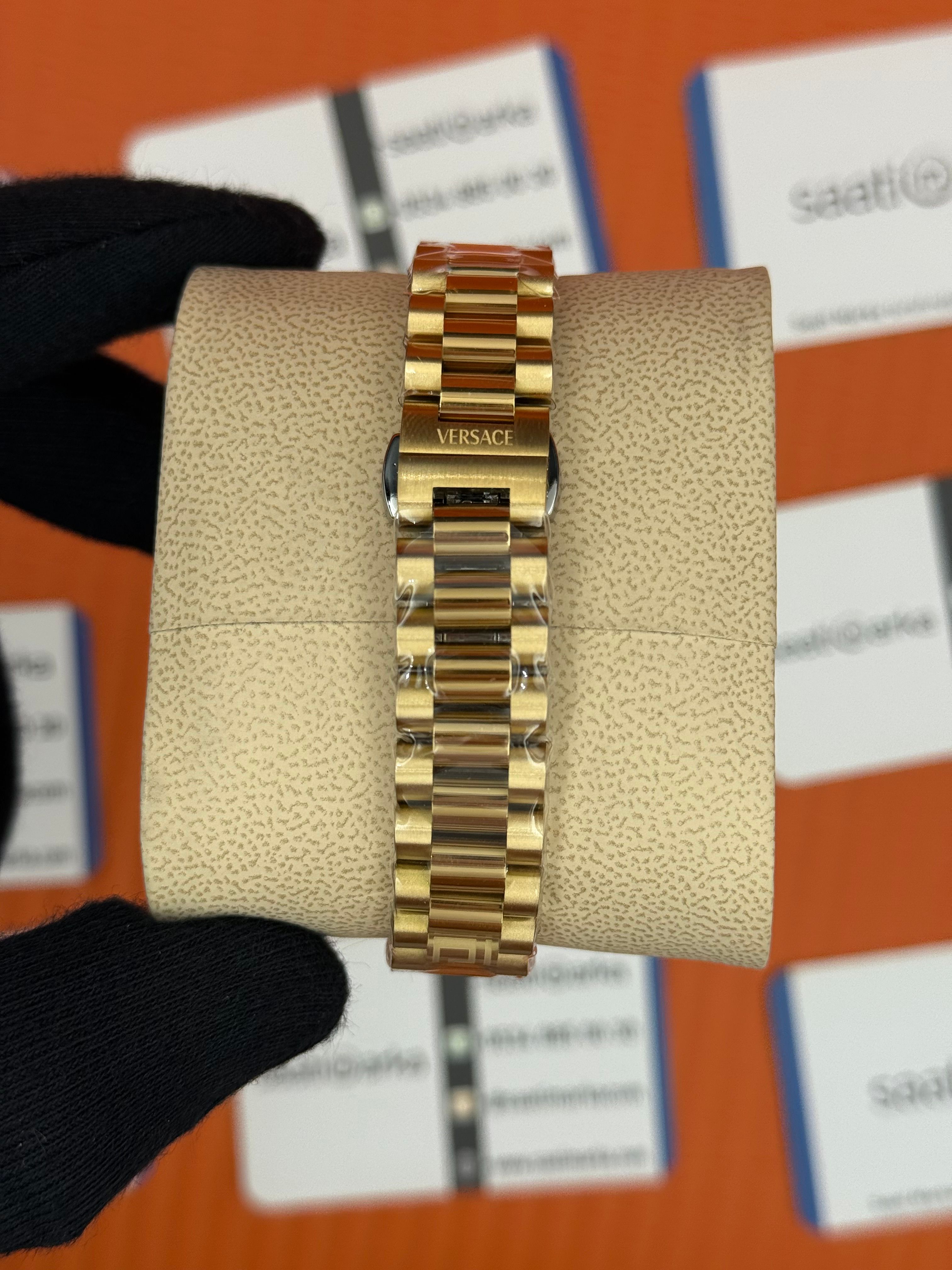 VERSACE siyah kadran gold kasa kordon kadın kol saati