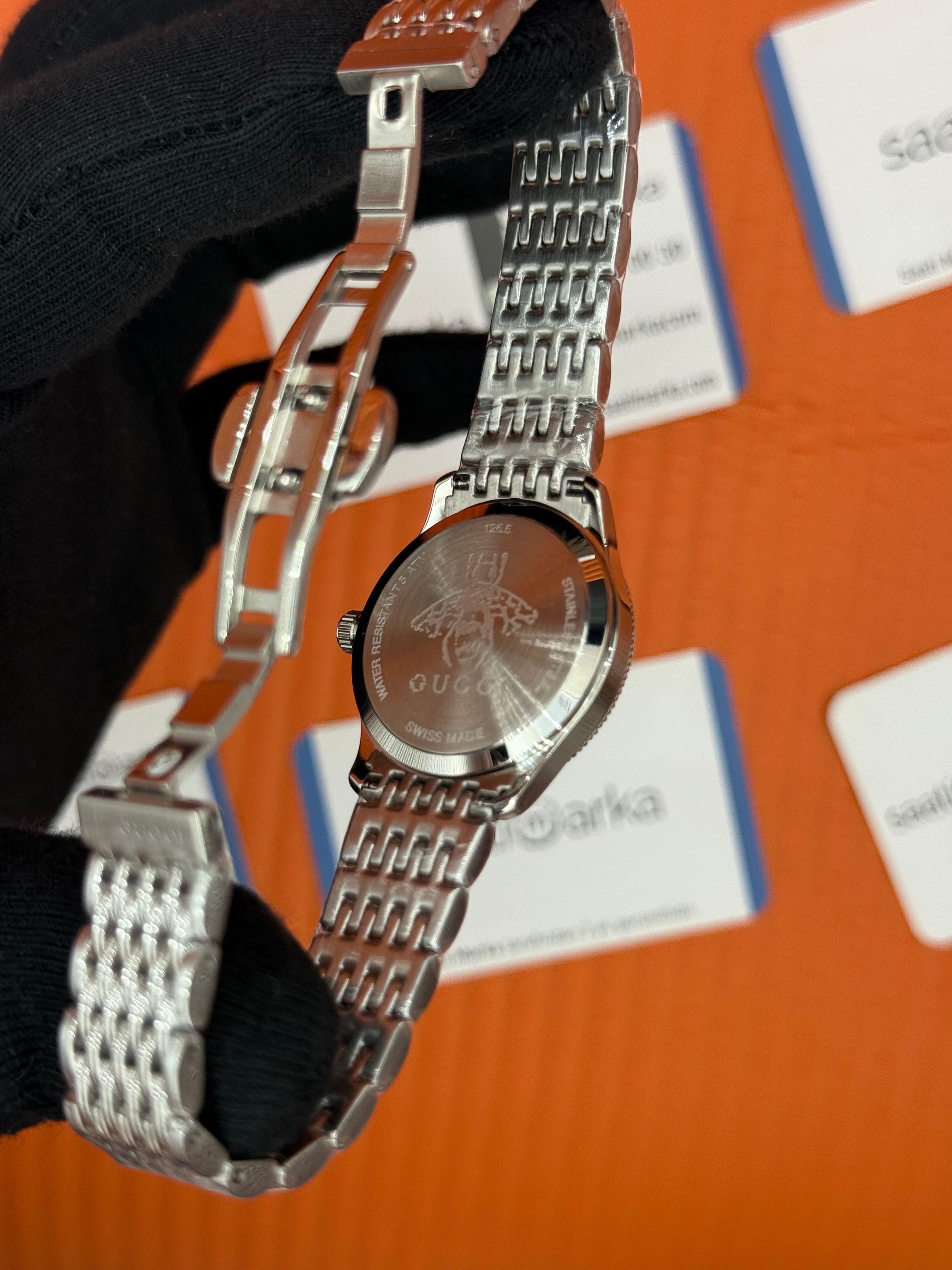 GUCCI YA126502 siyah kadran silver kasa kordon kadın kol saati
